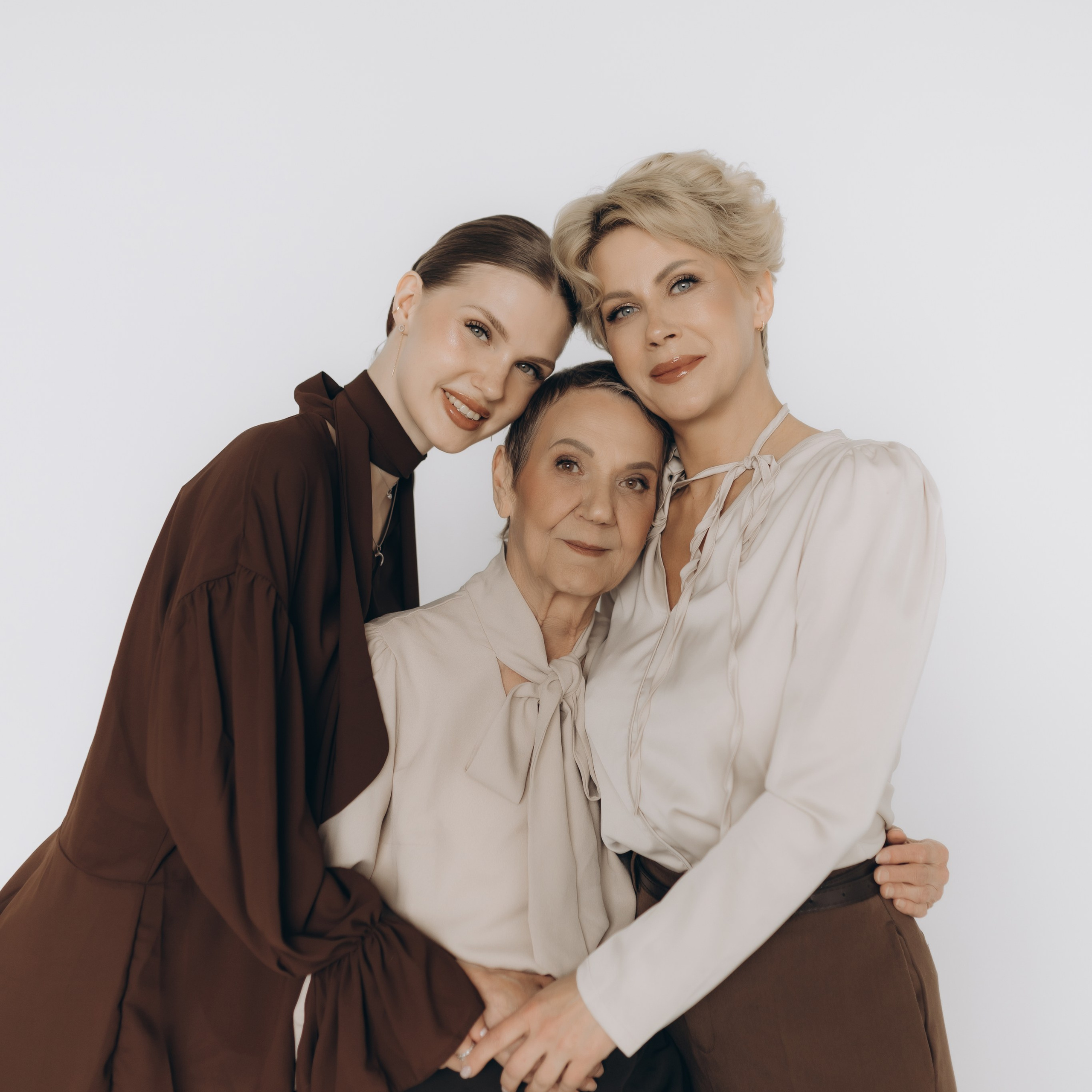 3 поколения