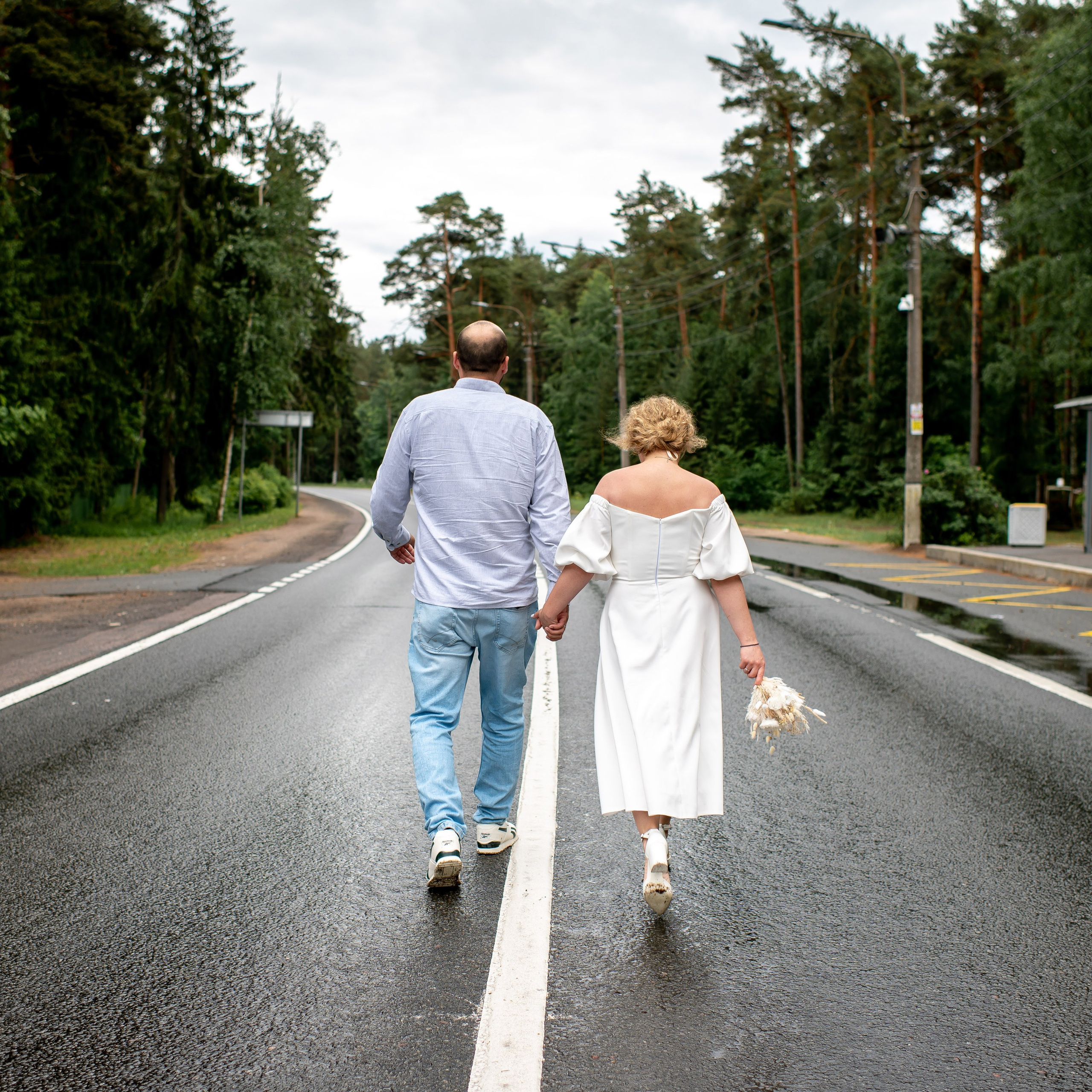 Станислав и Анастасия (нестандартная свадебная фотосессия в лесу и на Финском заливе)