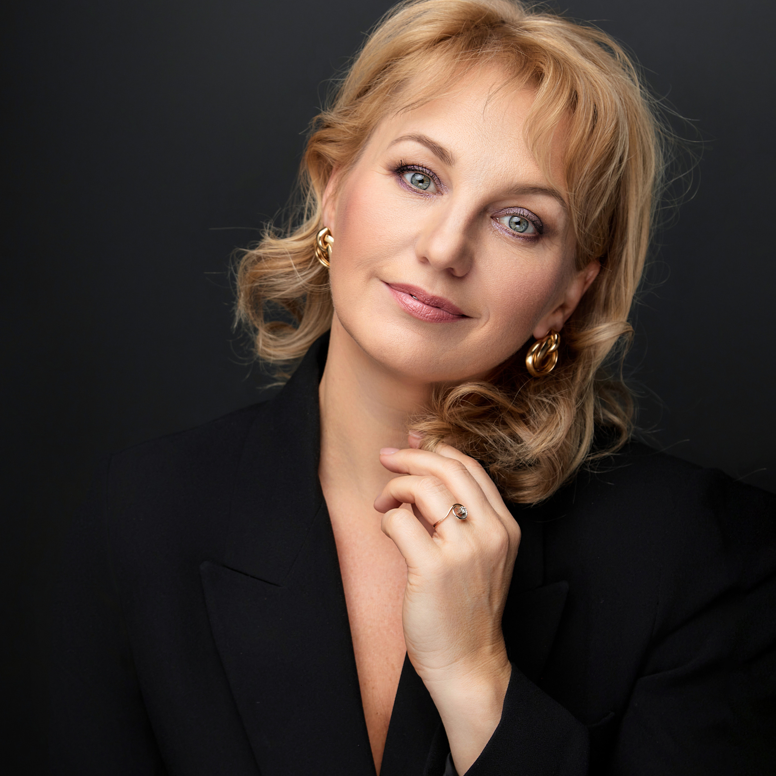 Портретная фотосессия на фонах