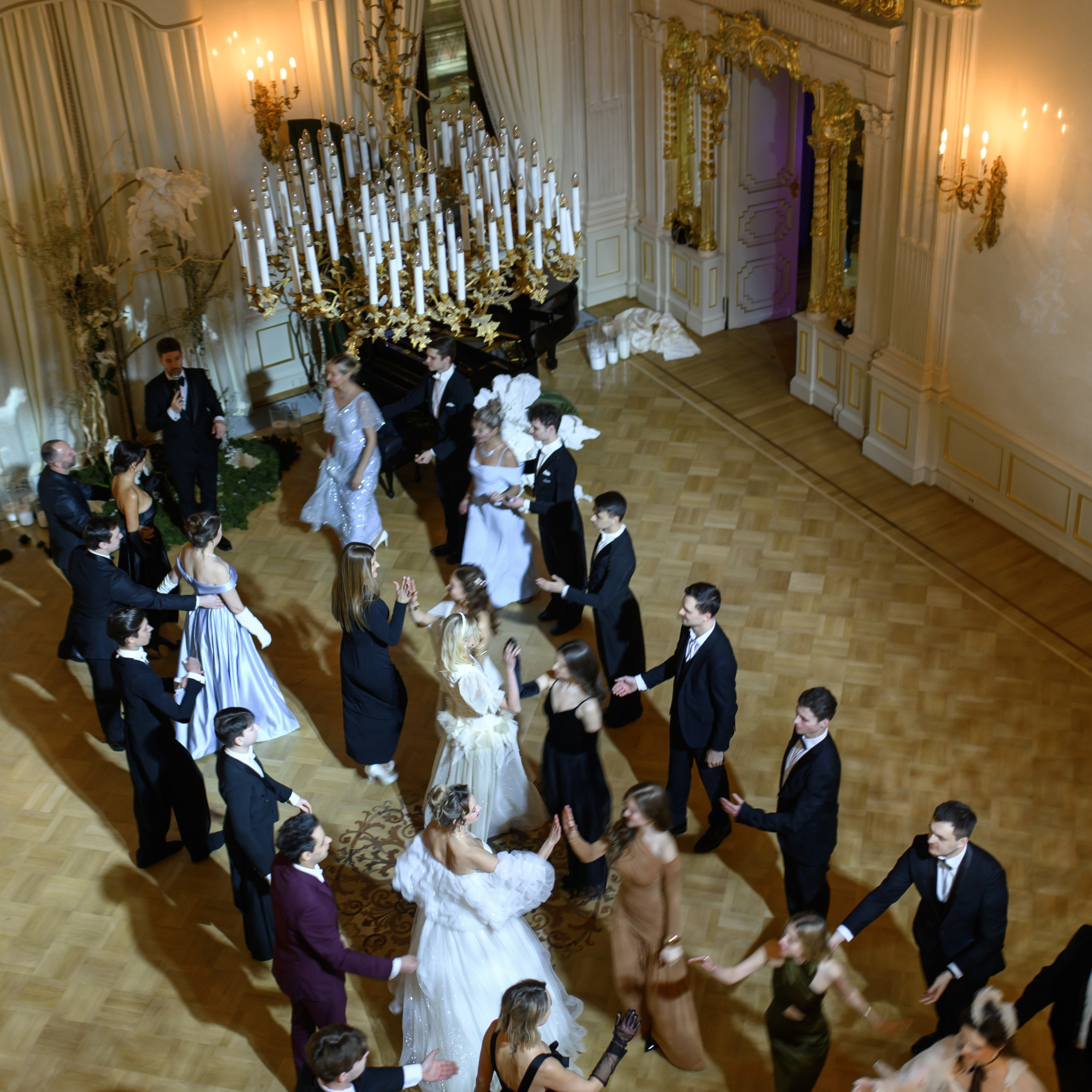 Jardins Antiques. Весенний бал