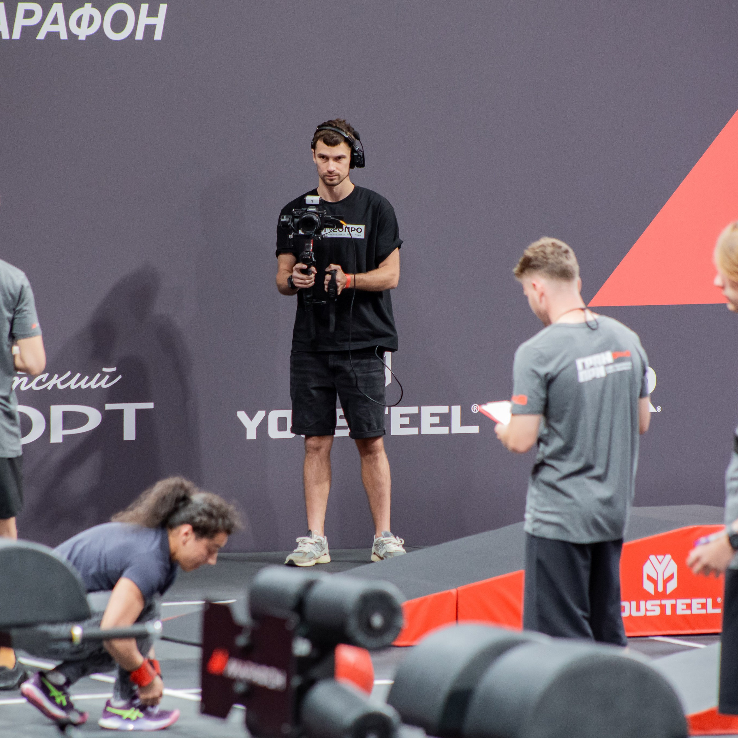 Съемочная группа OMVIDEOPRO. Фотограф в Москве Иоанн Соломон