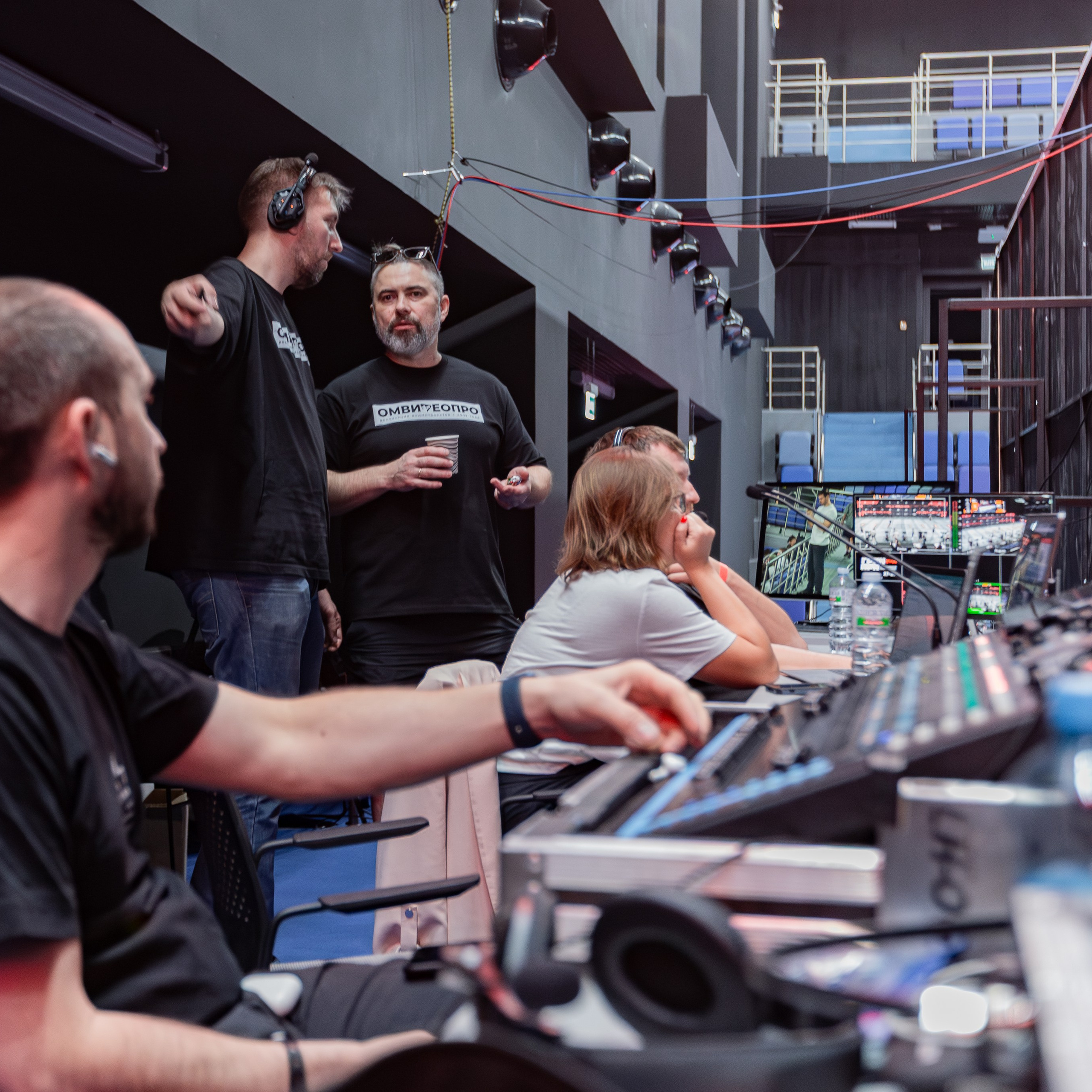 Съемочная группа OMVIDEOPRO. Фотограф в Москве Иоанн Соломон