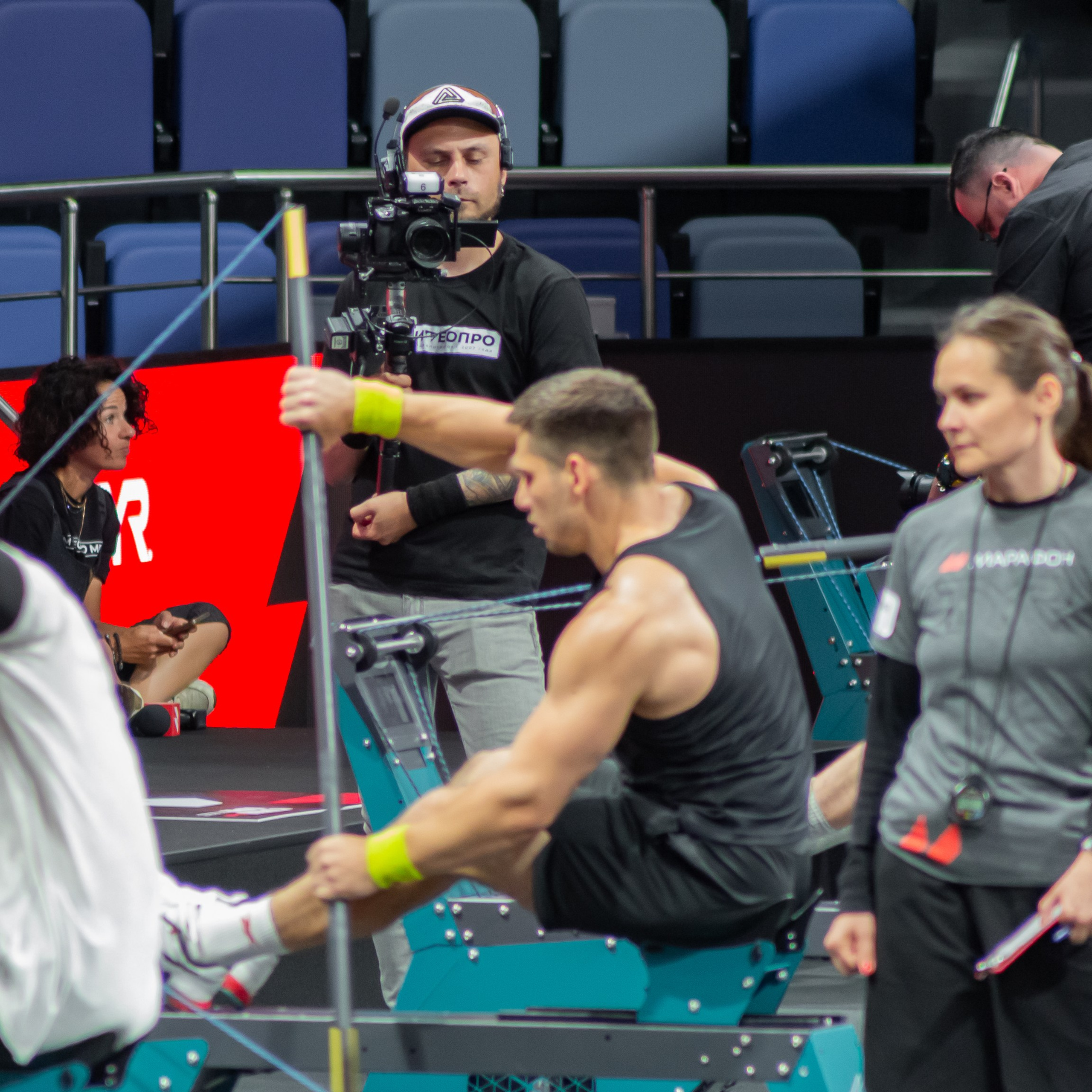 Съемочная группа OMVIDEOPRO. Фотограф в Москве Иоанн Соломон