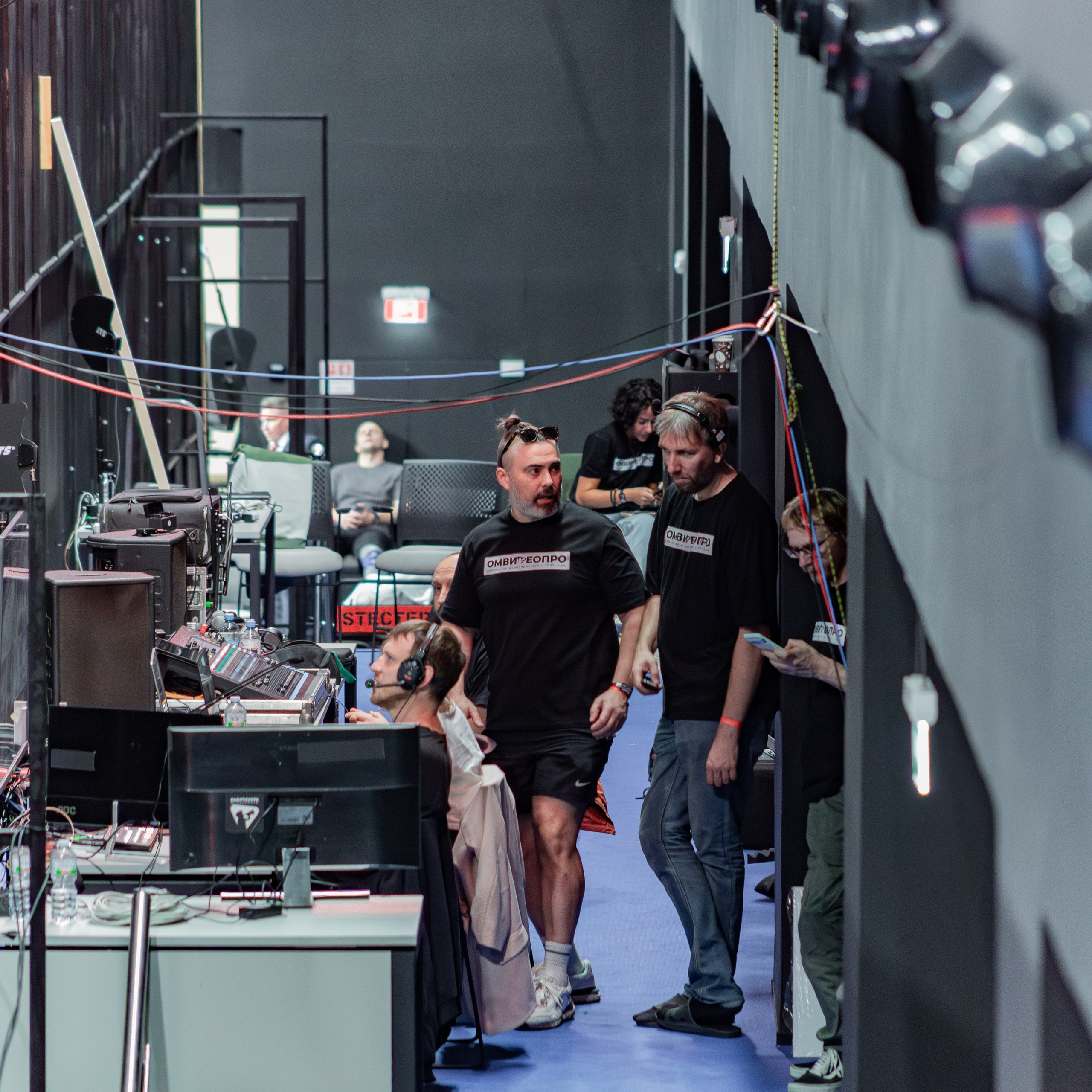 Съемочная группа OMVIDEOPRO. Фотограф в Москве Иоанн Соломон