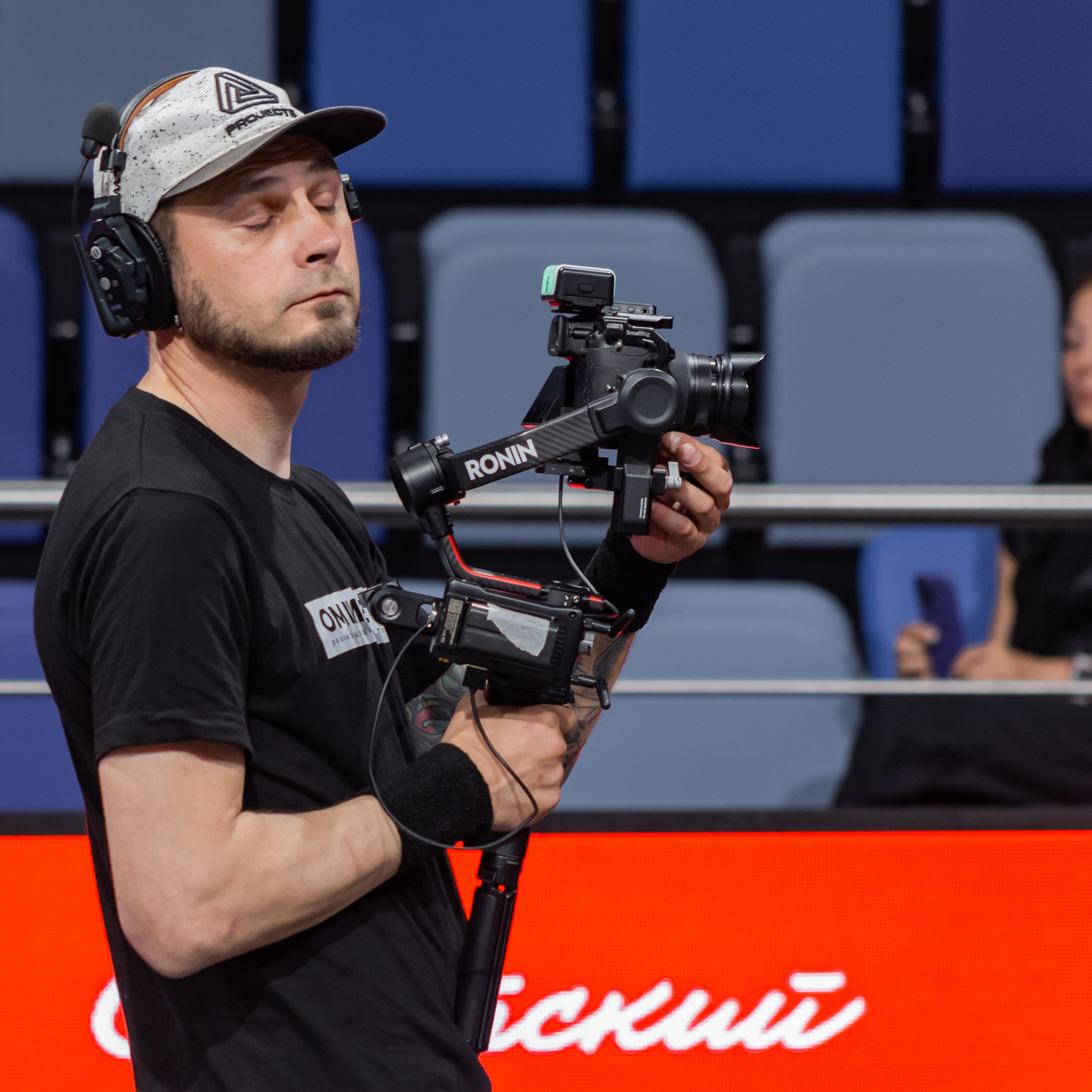 Съемочная группа OMVIDEOPRO. Фотограф в Москве Иоанн Соломон