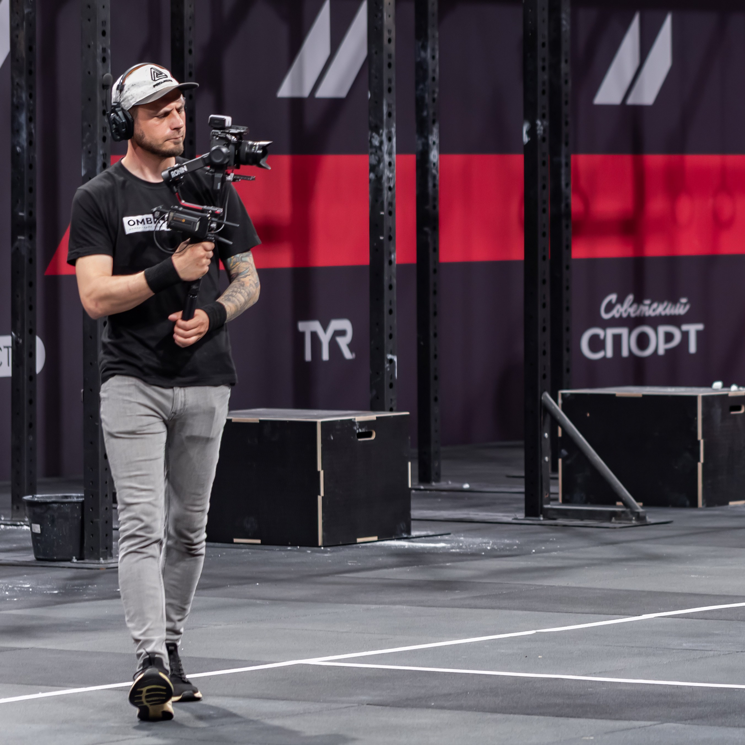 Съемочная группа OMVIDEOPRO. Фотограф в Москве Иоанн Соломон