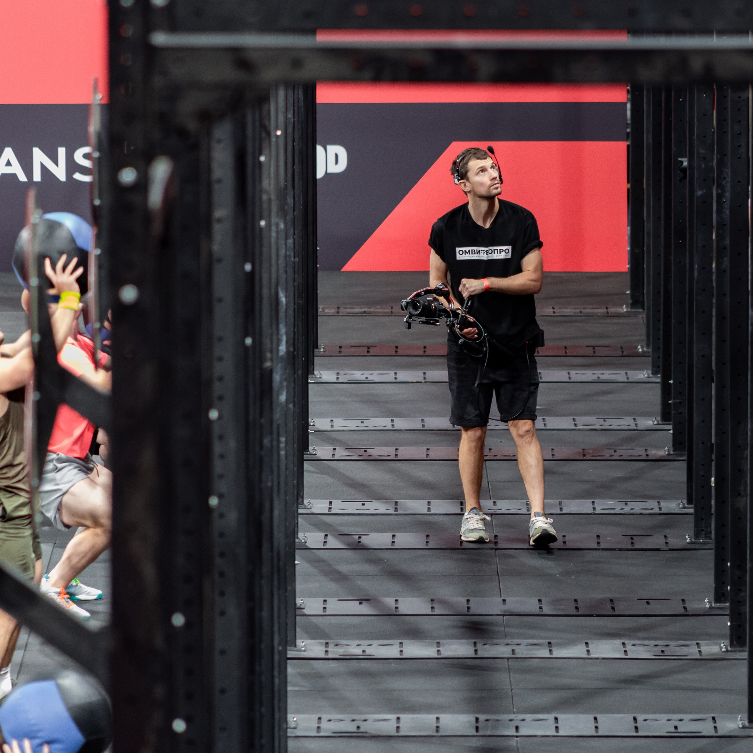 Съемочная группа OMVIDEOPRO. Фотограф в Москве Иоанн Соломон