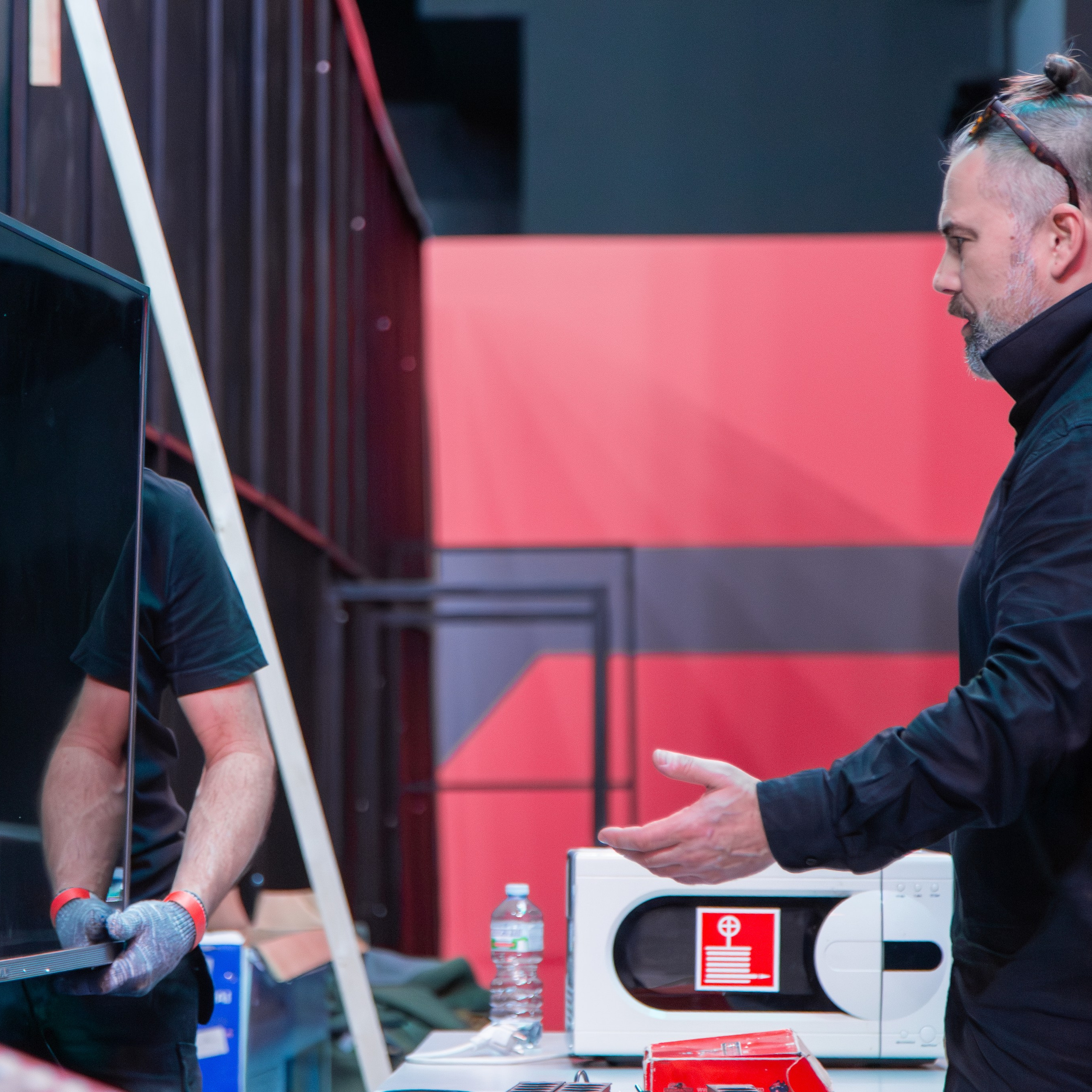 Съемочная группа OMVIDEOPRO. Фотограф в Москве Иоанн Соломон