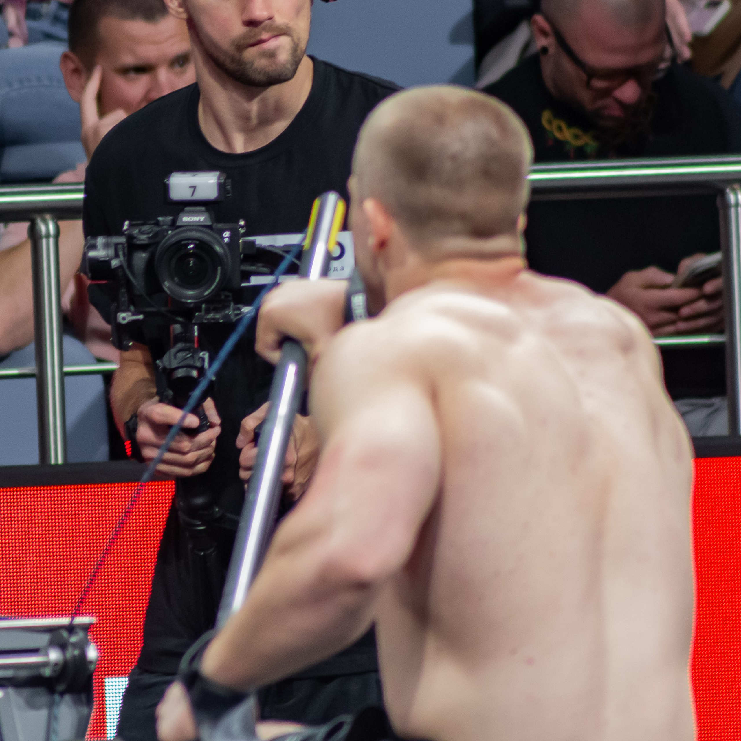 Съемочная группа OMVIDEOPRO. Фотограф в Москве Иоанн Соломон