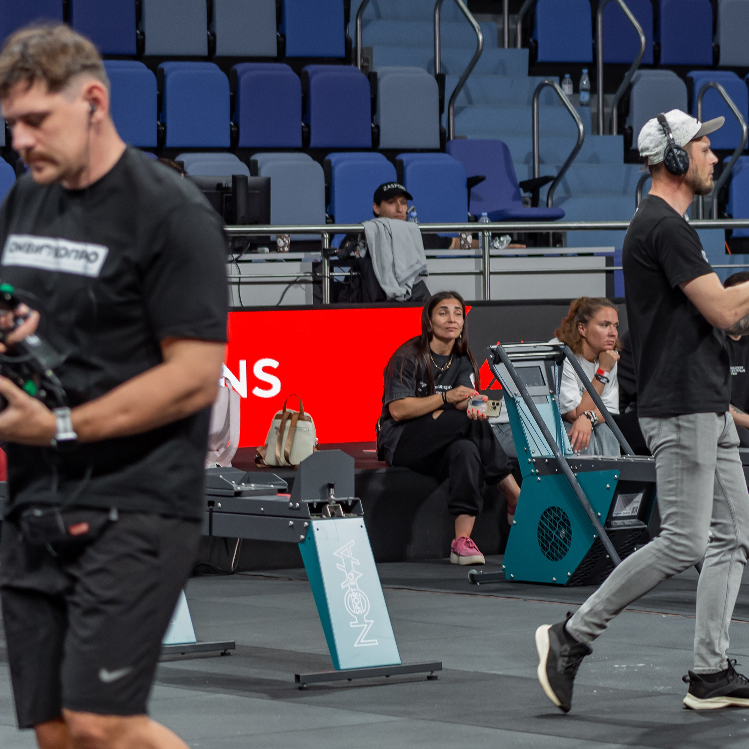 Съемочная группа OMVIDEOPRO. Фотограф в Москве Иоанн Соломон