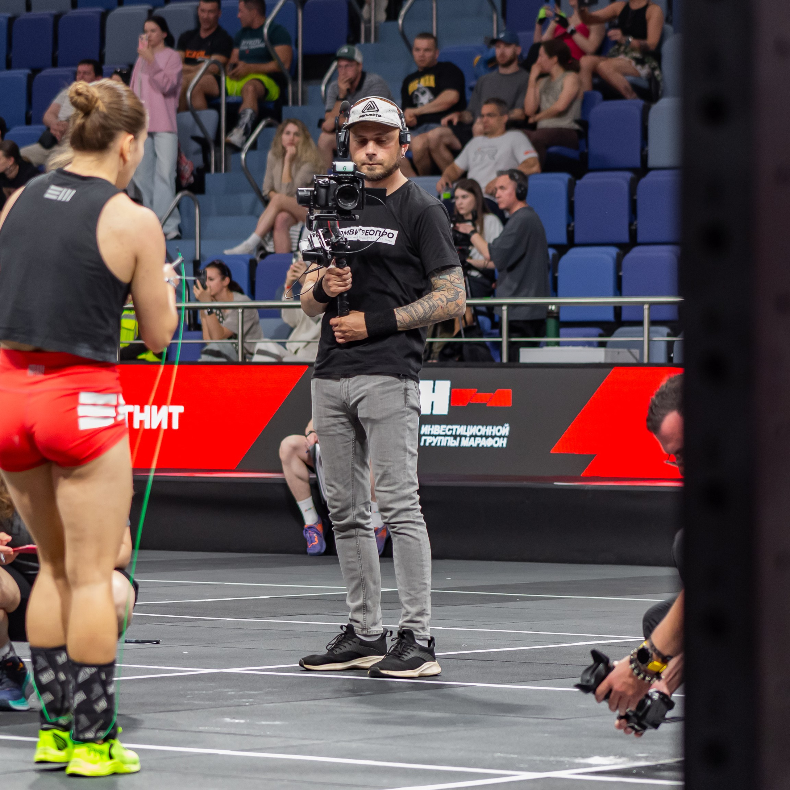 Съемочная группа OMVIDEOPRO. Фотограф в Москве Иоанн Соломон