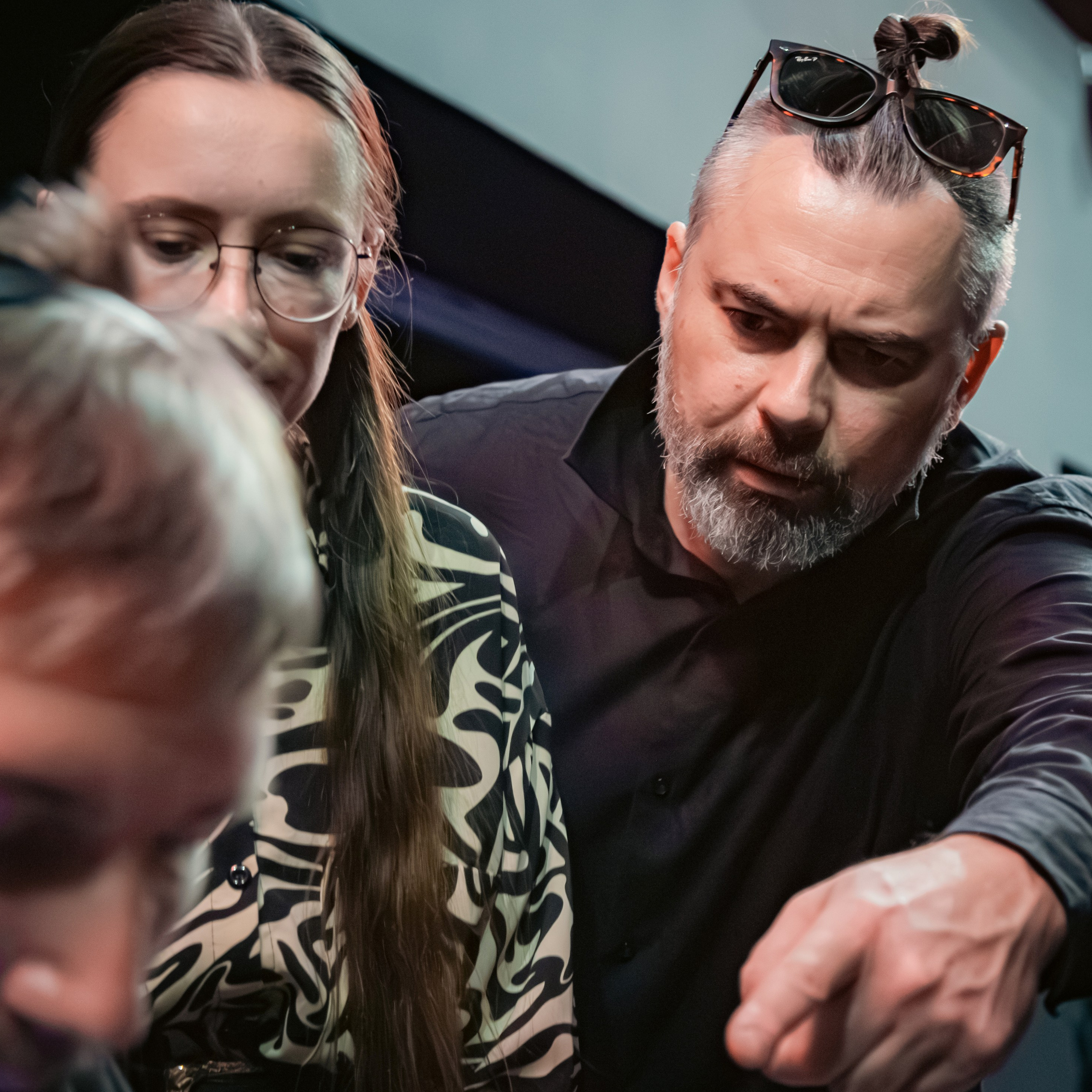 Съемочная группа OMVIDEOPRO. Фотограф в Москве Иоанн Соломон