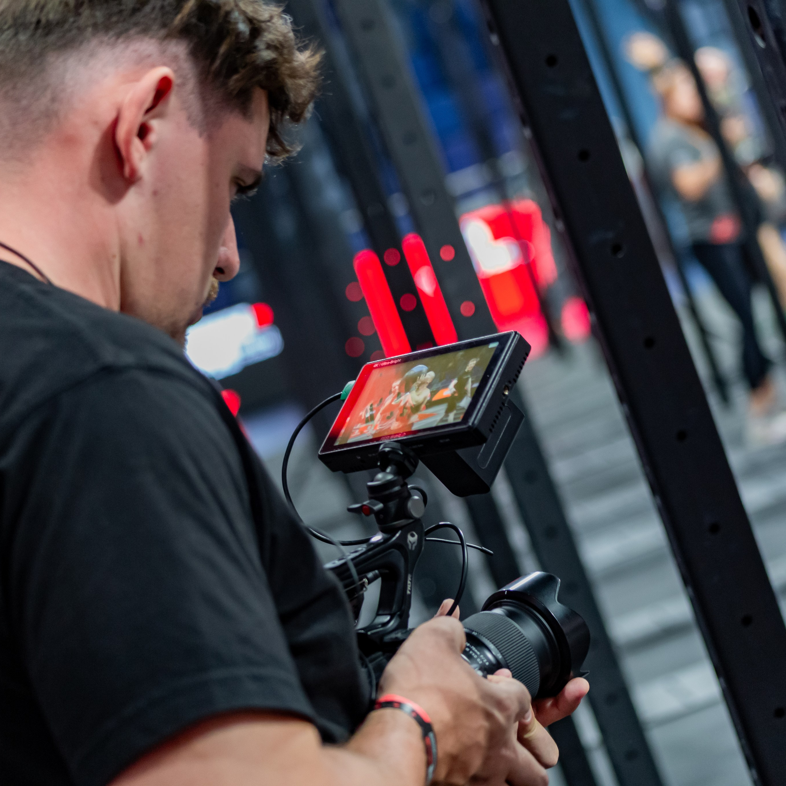 Съемочная группа OMVIDEOPRO. Фотограф в Москве Иоанн Соломон