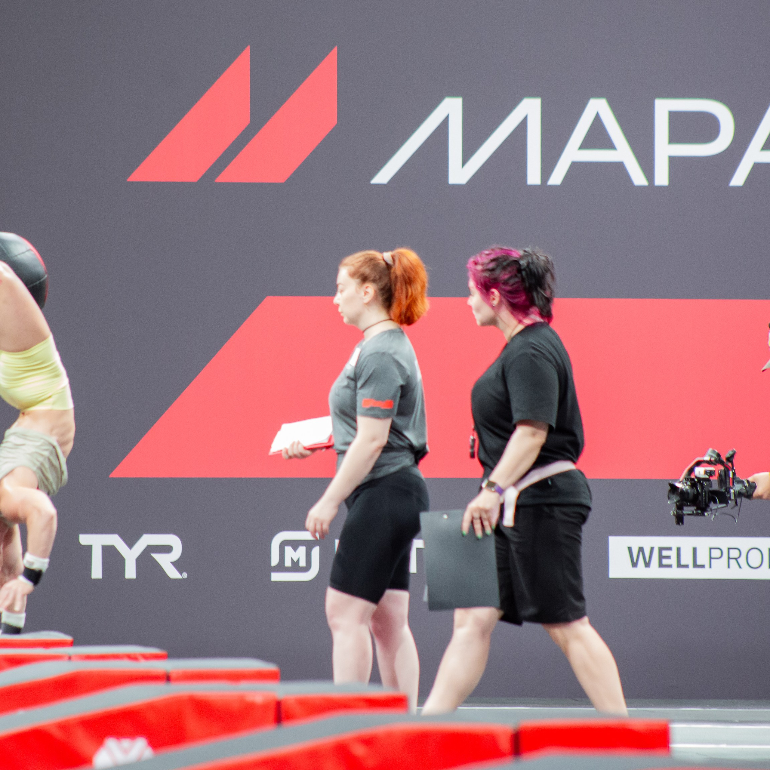 Съемочная группа OMVIDEOPRO. Фотограф в Москве Иоанн Соломон