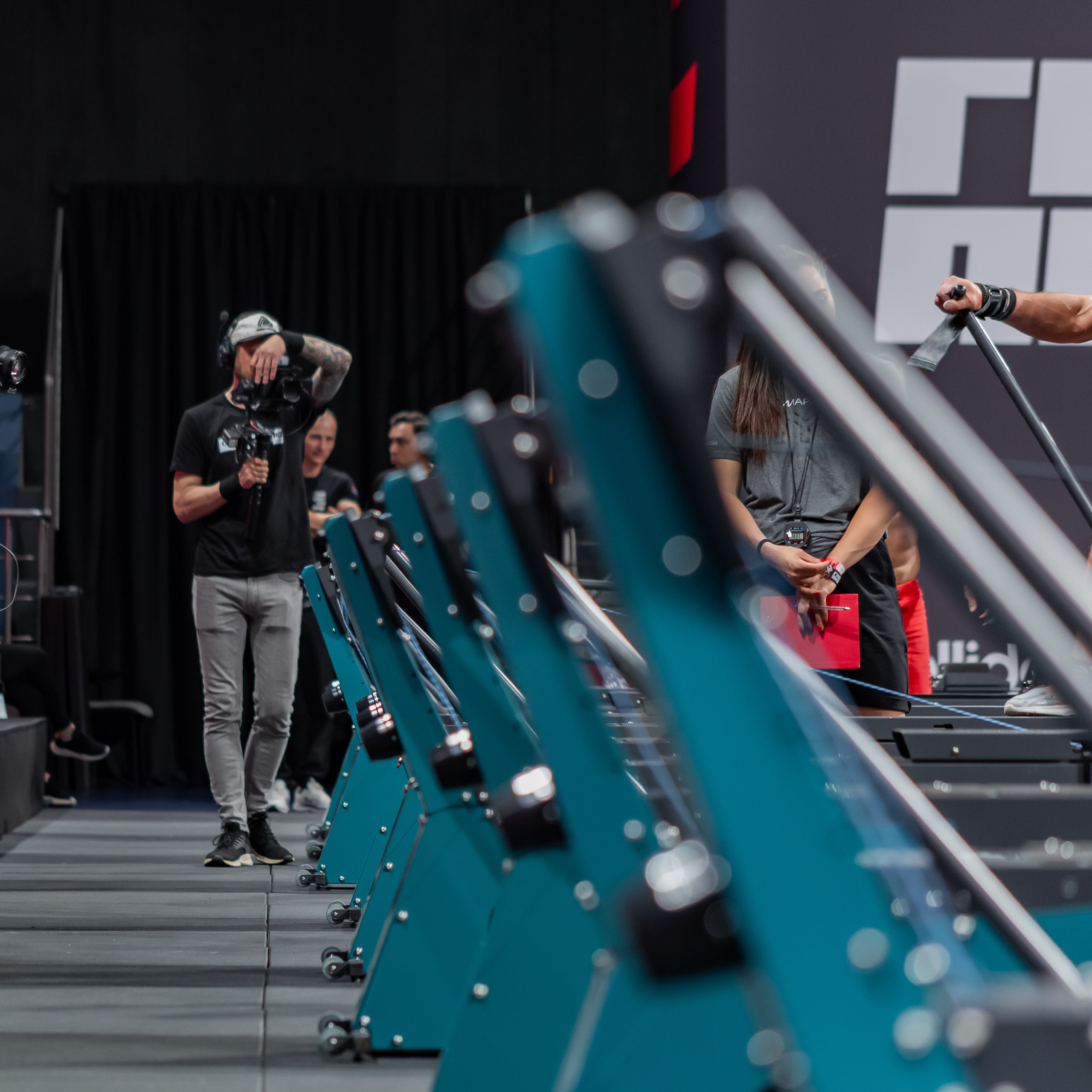 Съемочная группа OMVIDEOPRO. Фотограф в Москве Иоанн Соломон