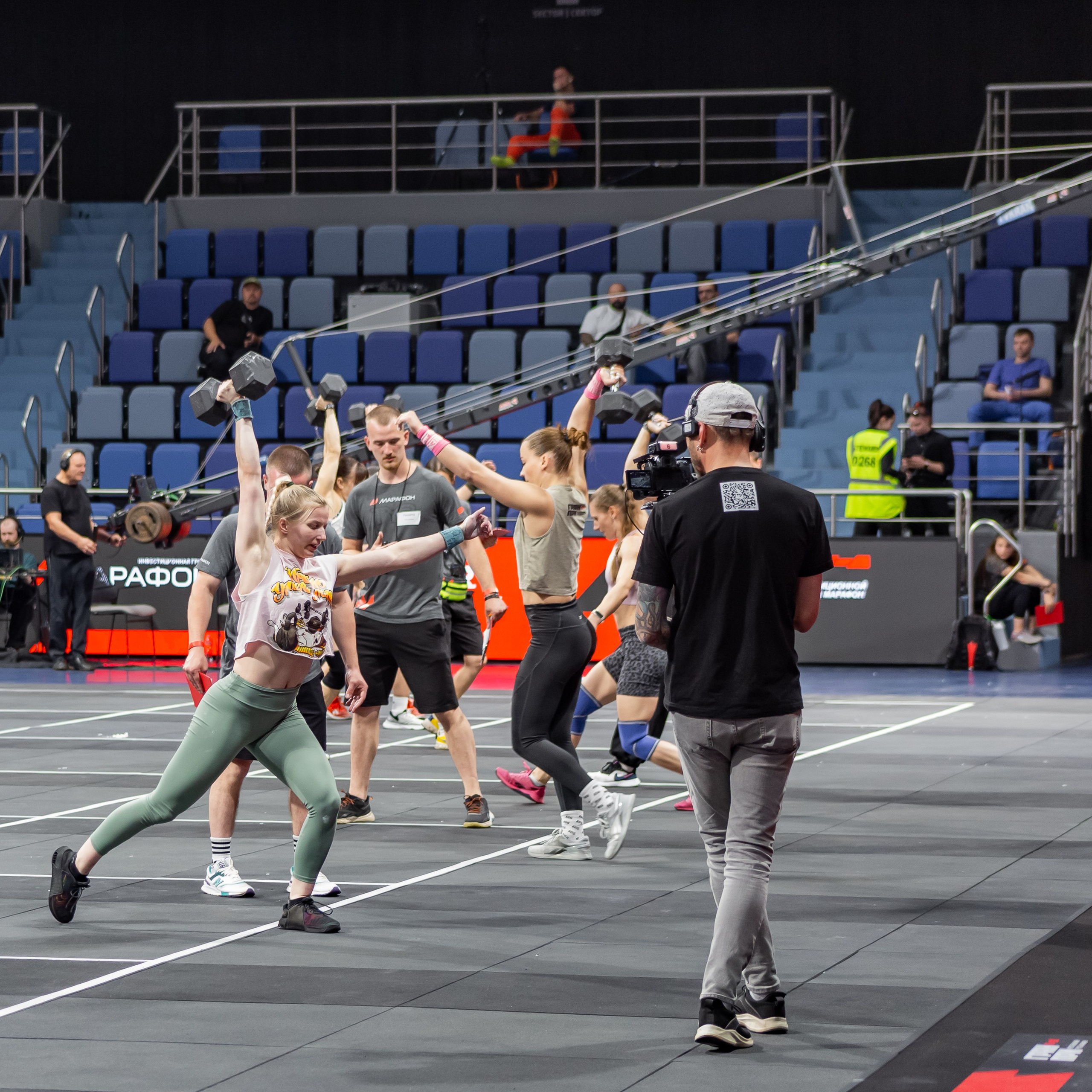 Съемочная группа OMVIDEOPRO. Фотограф в Москве Иоанн Соломон