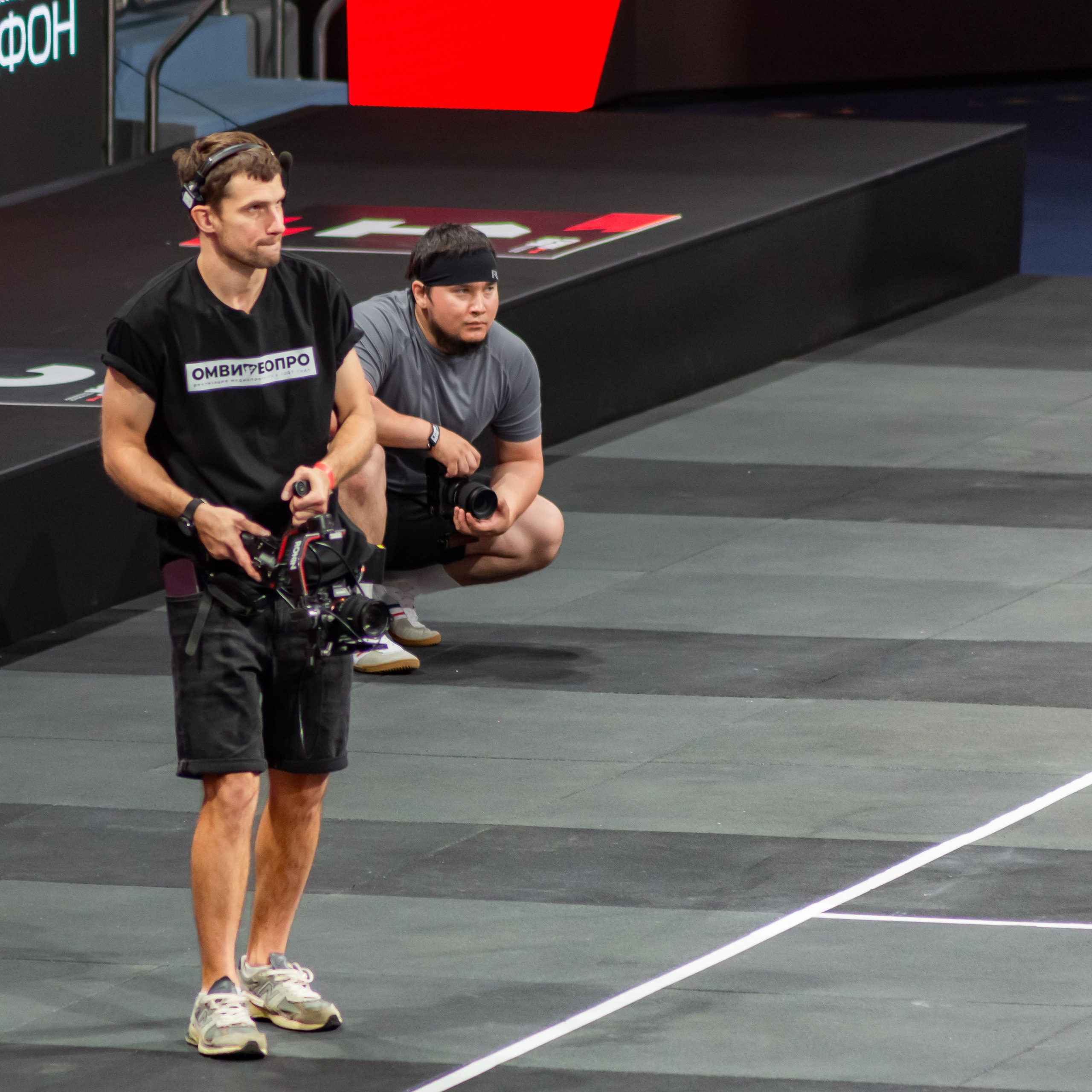 Съемочная группа OMVIDEOPRO. Фотограф в Москве Иоанн Соломон