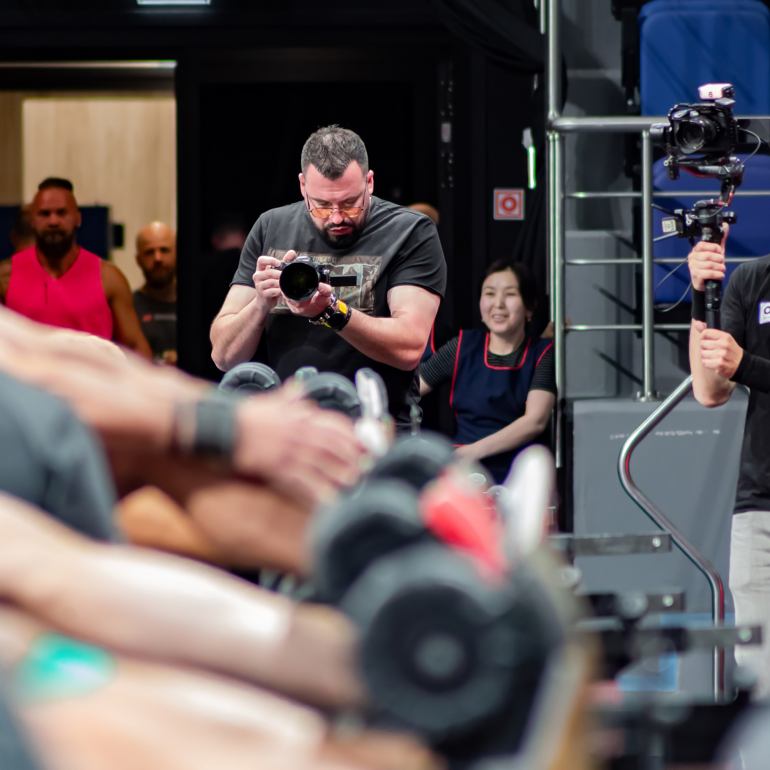 Съемочная группа OMVIDEOPRO. Фотограф в Москве Иоанн Соломон