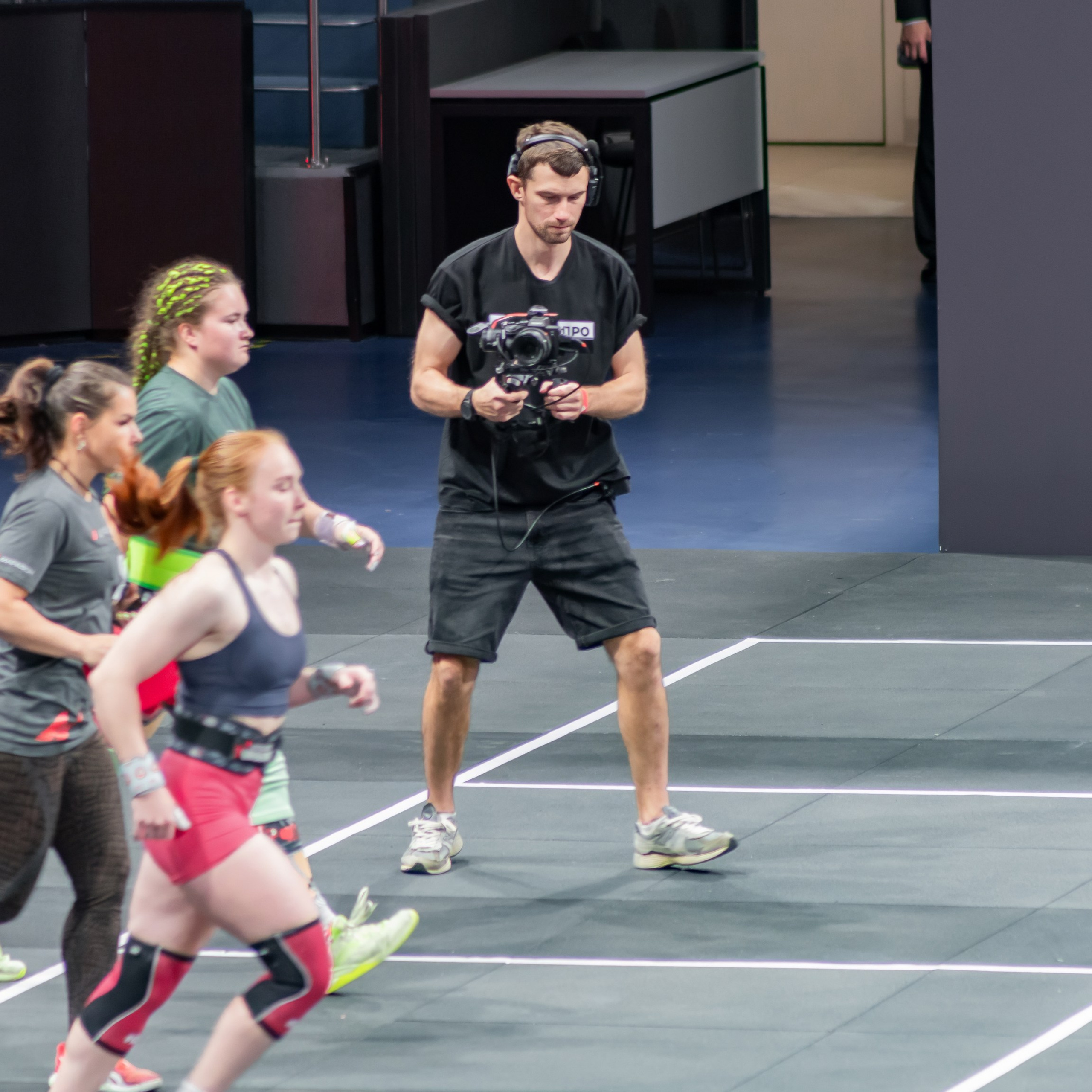 Съемочная группа OMVIDEOPRO. Фотограф в Москве Иоанн Соломон