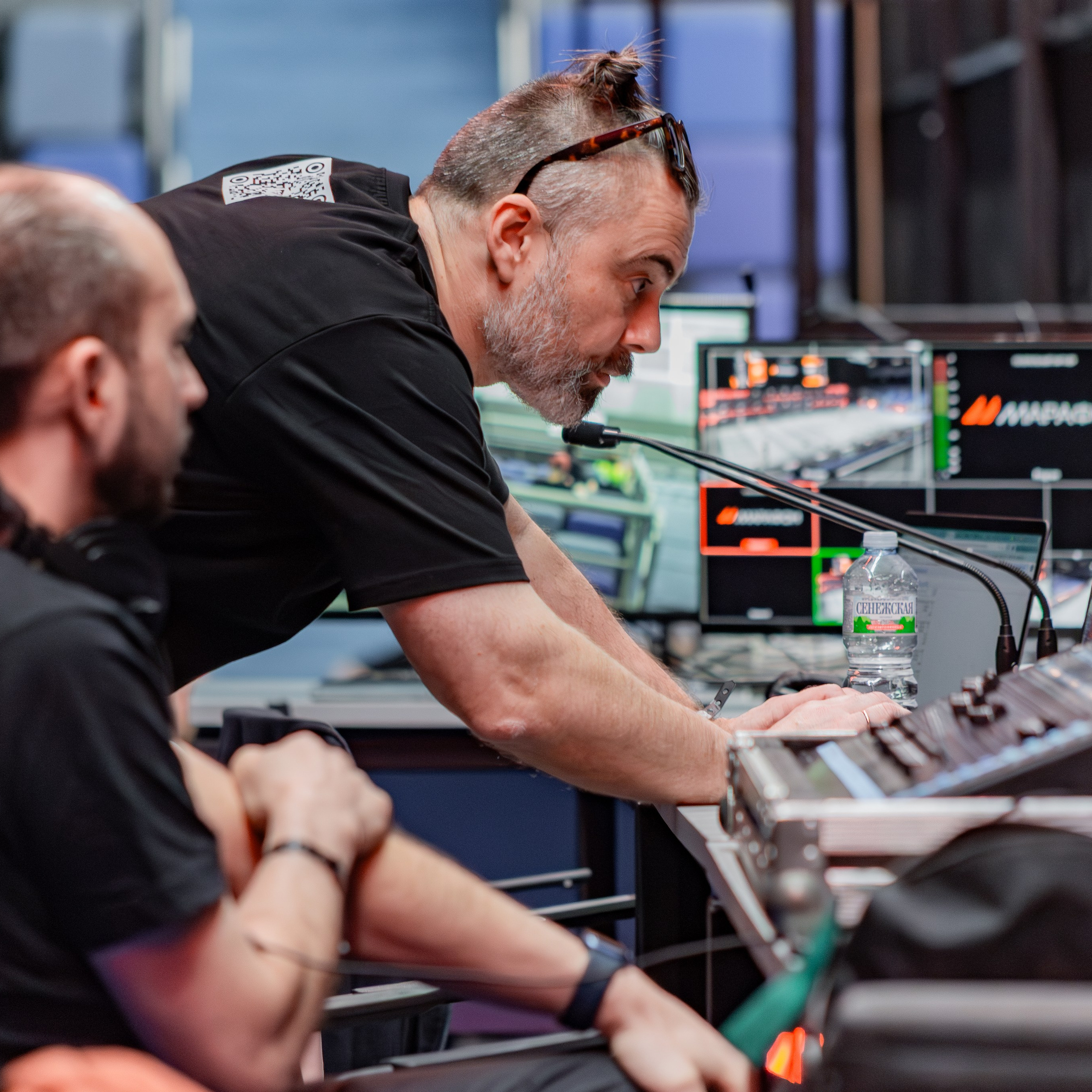 Съемочная группа OMVIDEOPRO. Фотограф в Москве Иоанн Соломон