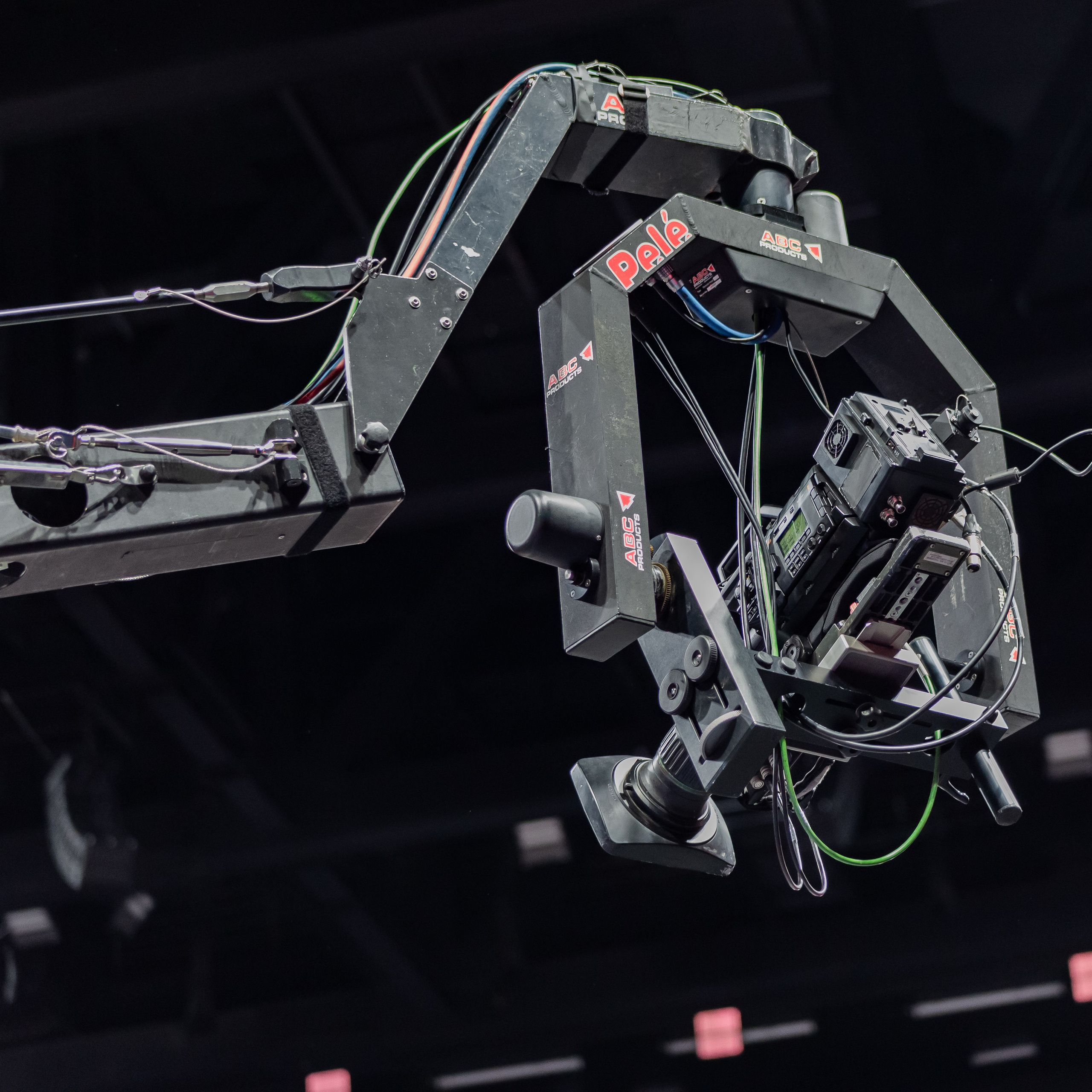 Съемочная группа OMVIDEOPRO. Фотограф в Москве Иоанн Соломон