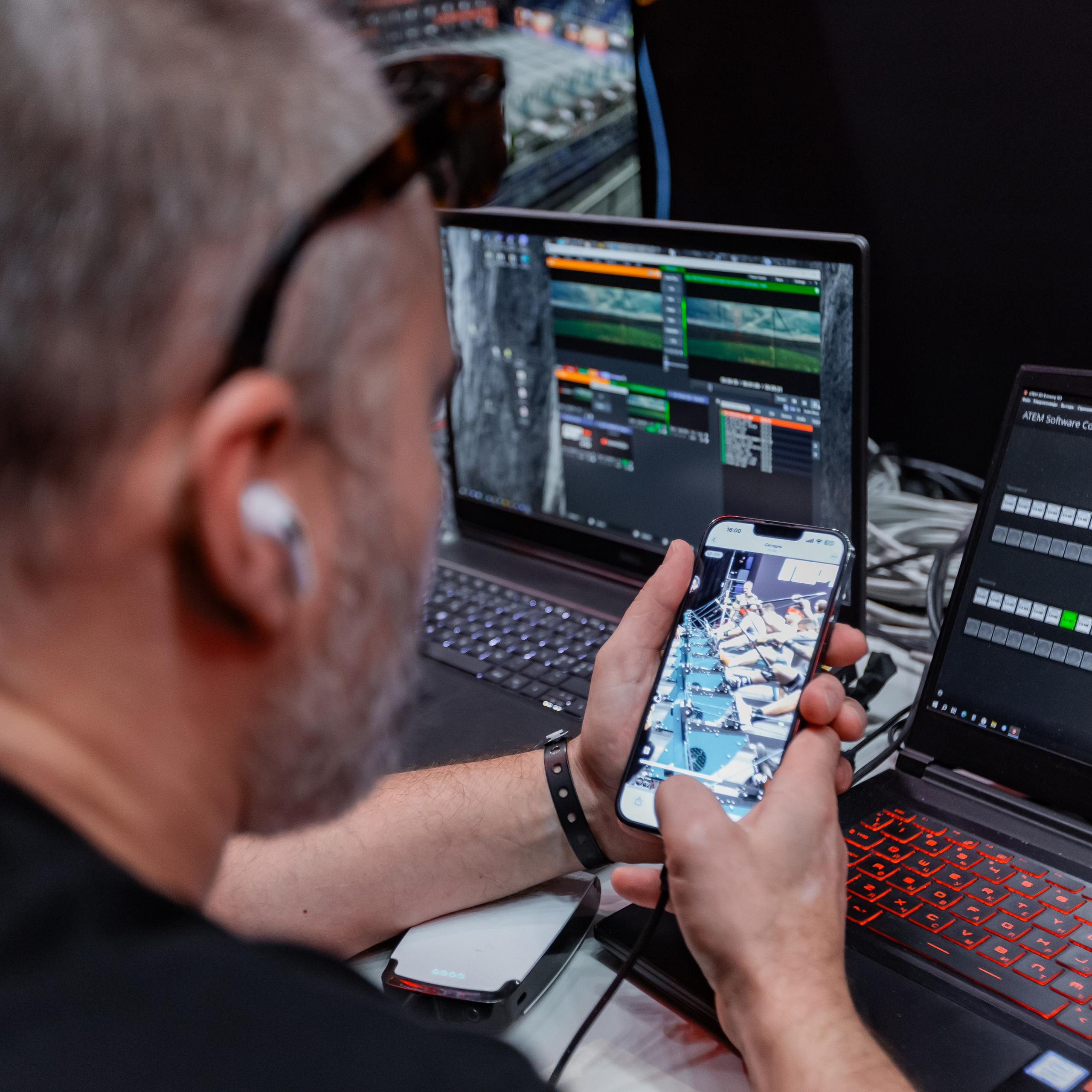 Съемочная группа OMVIDEOPRO. Фотограф в Москве Иоанн Соломон