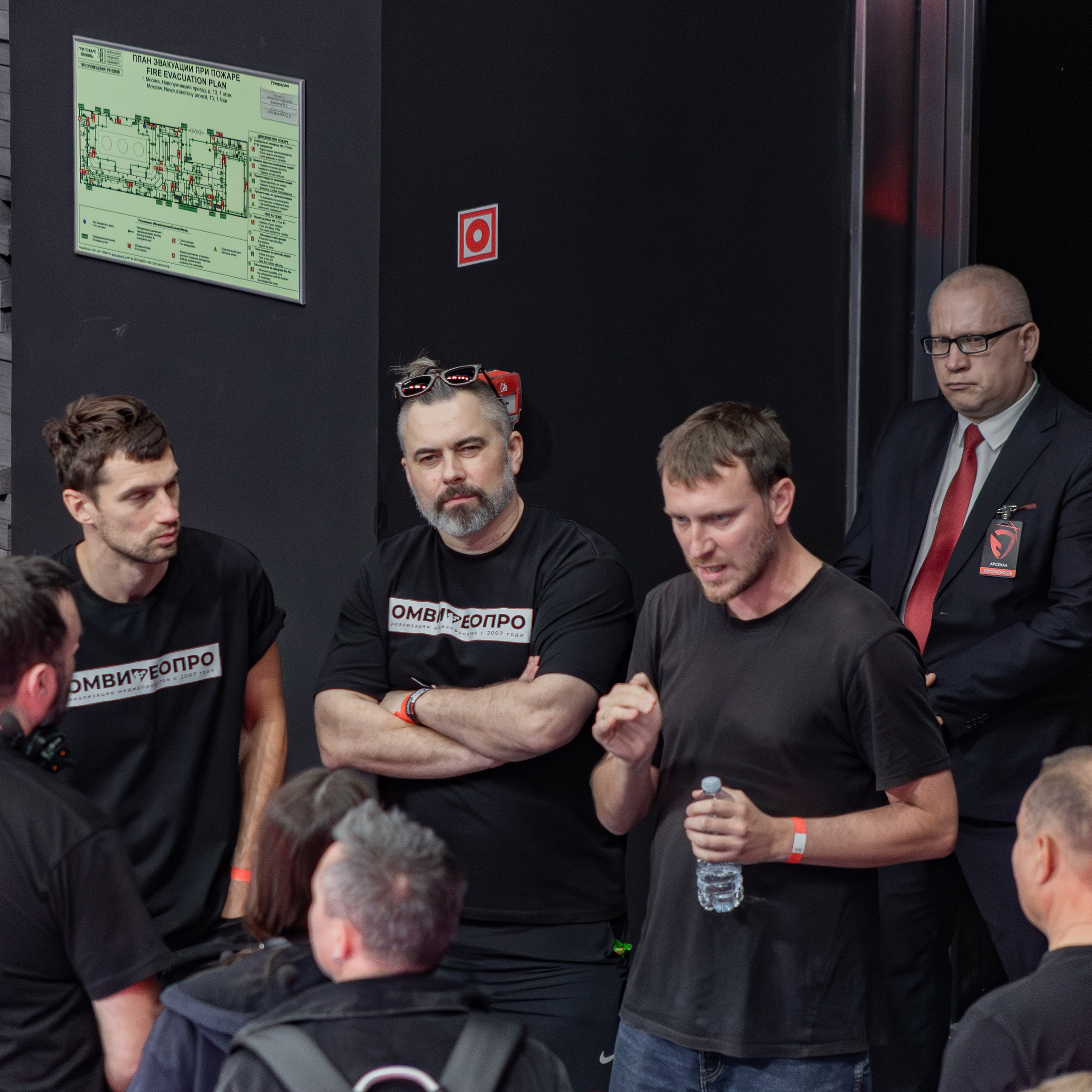 Съемочная группа OMVIDEOPRO. Фотограф в Москве Иоанн Соломон