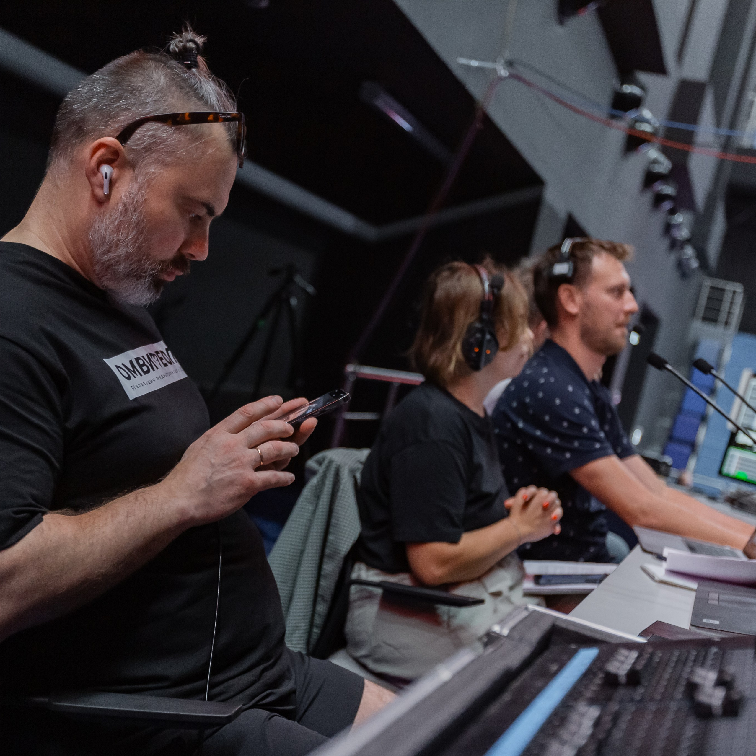 Съемочная группа OMVIDEOPRO. Фотограф в Москве Иоанн Соломон