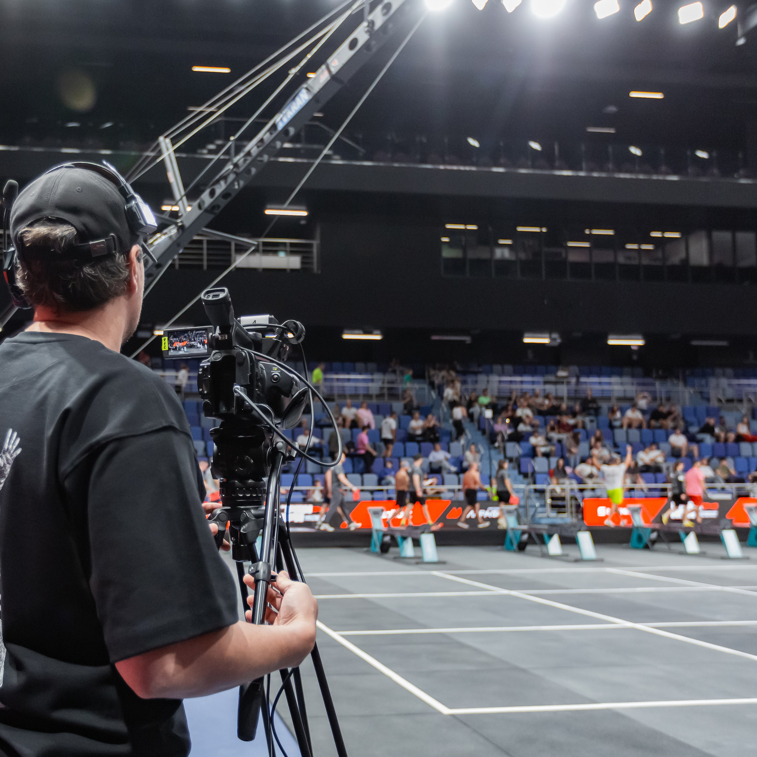 Съемочная группа OMVIDEOPRO. Фотограф в Москве Иоанн Соломон