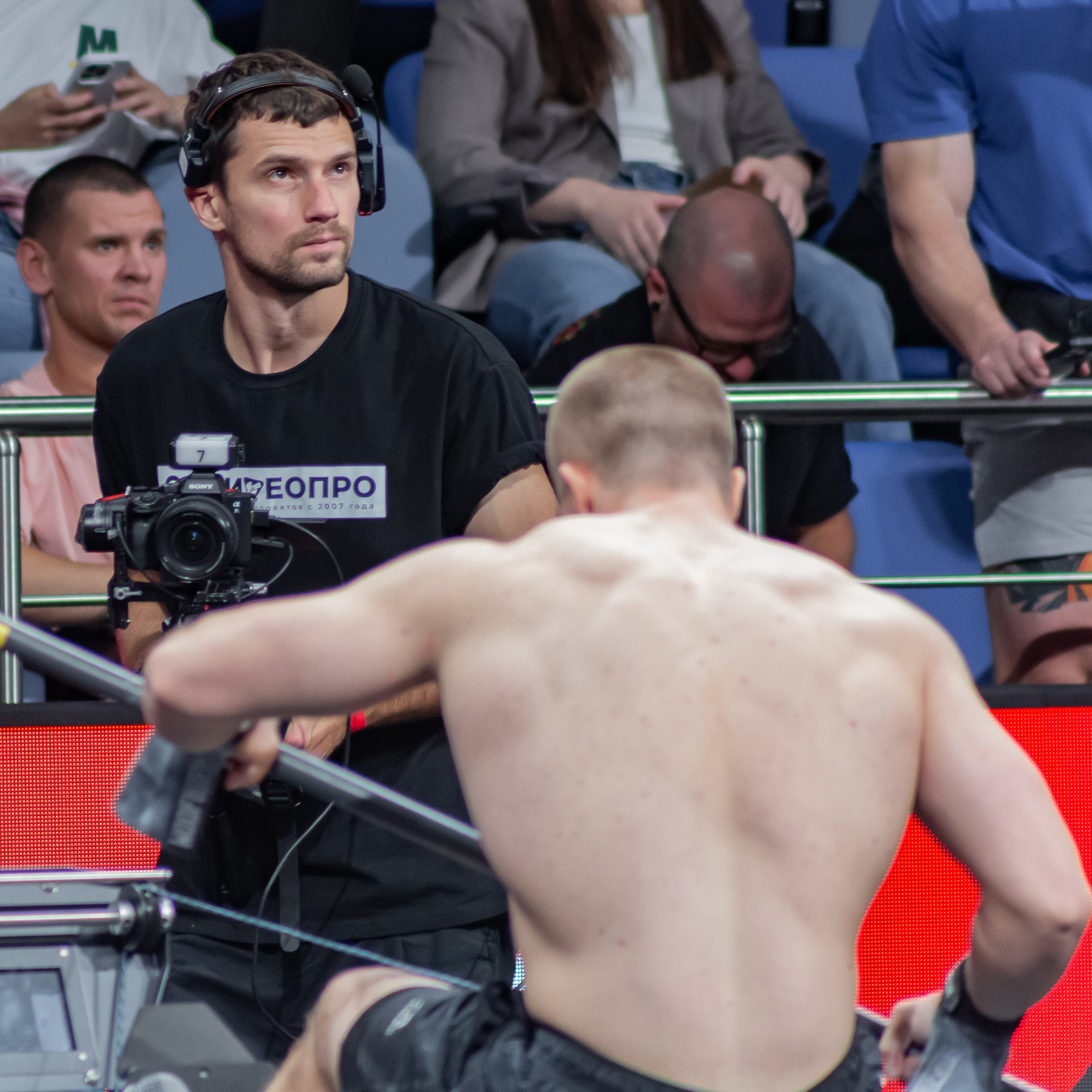 Съемочная группа OMVIDEOPRO. Фотограф в Москве Иоанн Соломон