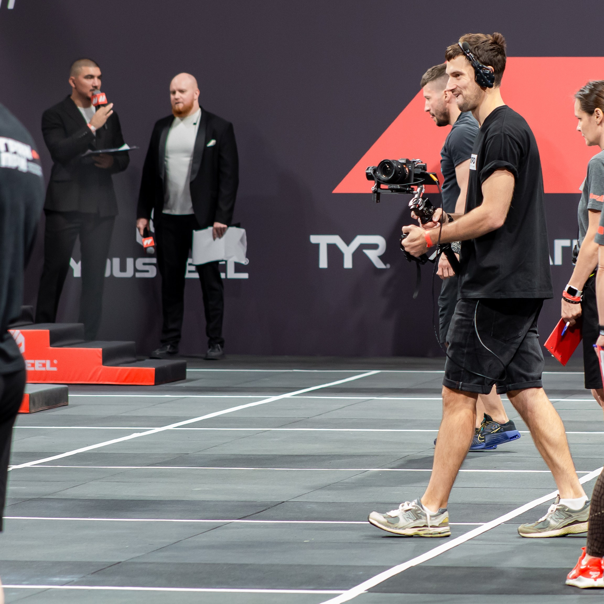 Съемочная группа OMVIDEOPRO. Фотограф в Москве Иоанн Соломон