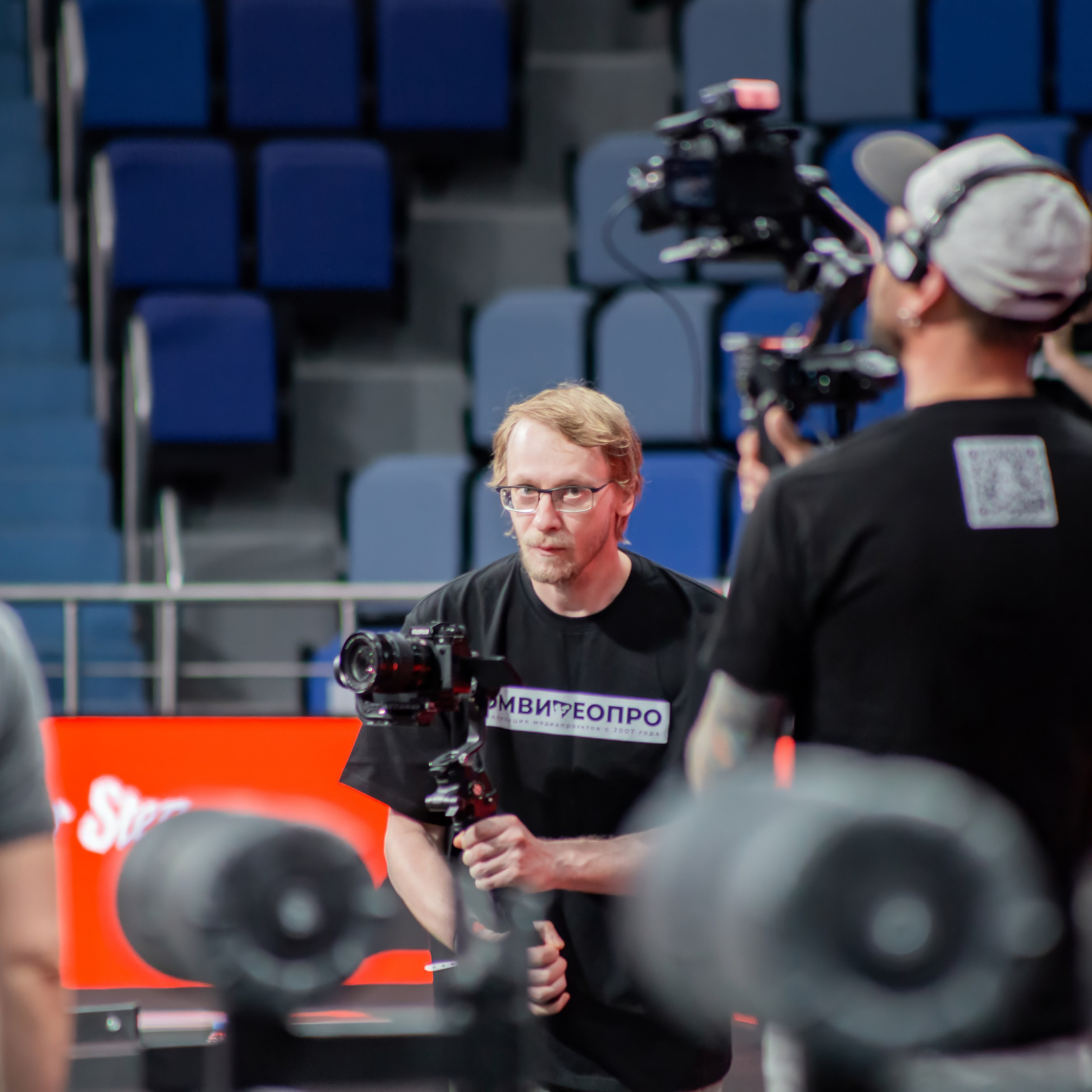 Съемочная группа OMVIDEOPRO. Фотограф в Москве Иоанн Соломон