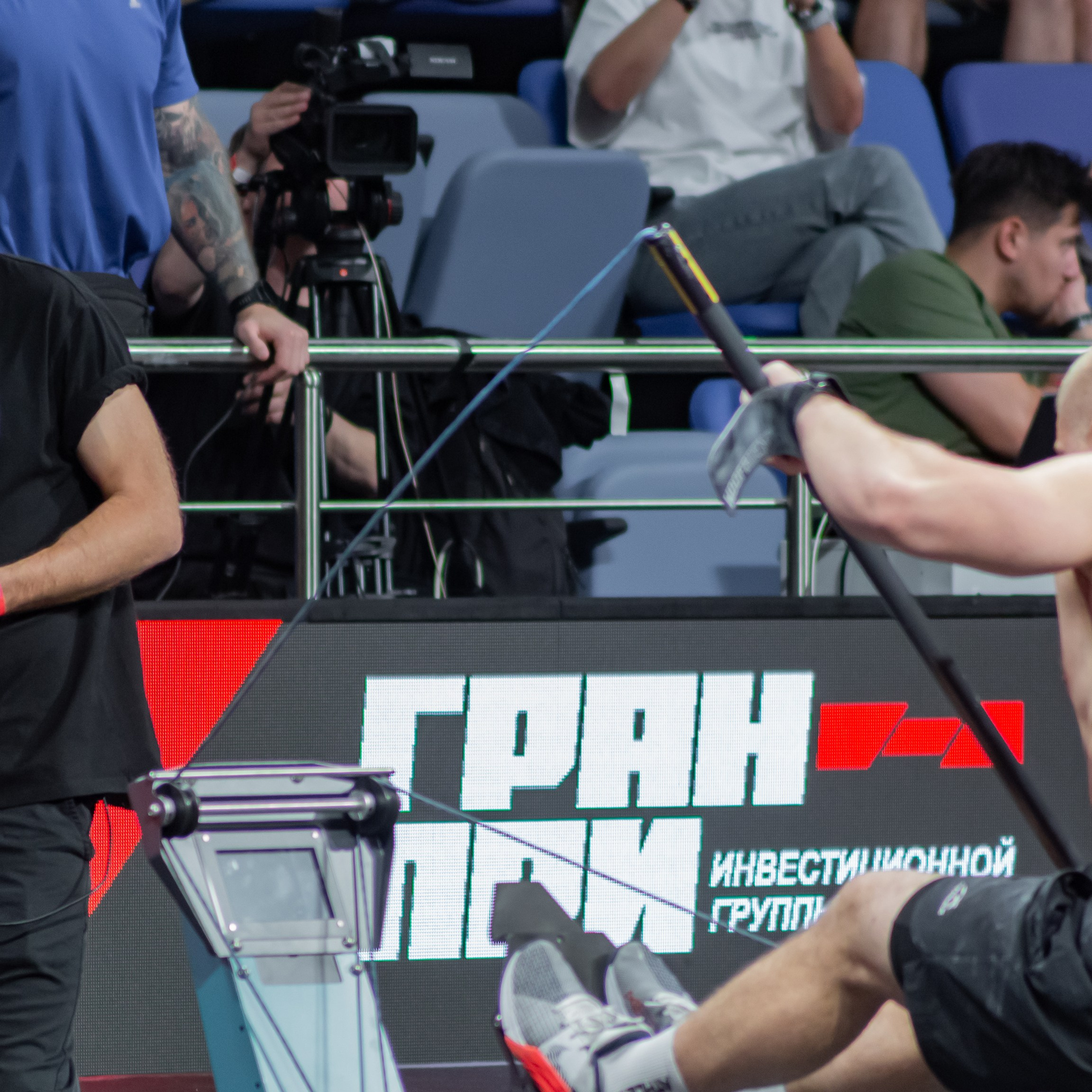 Съемочная группа OMVIDEOPRO. Фотограф в Москве Иоанн Соломон