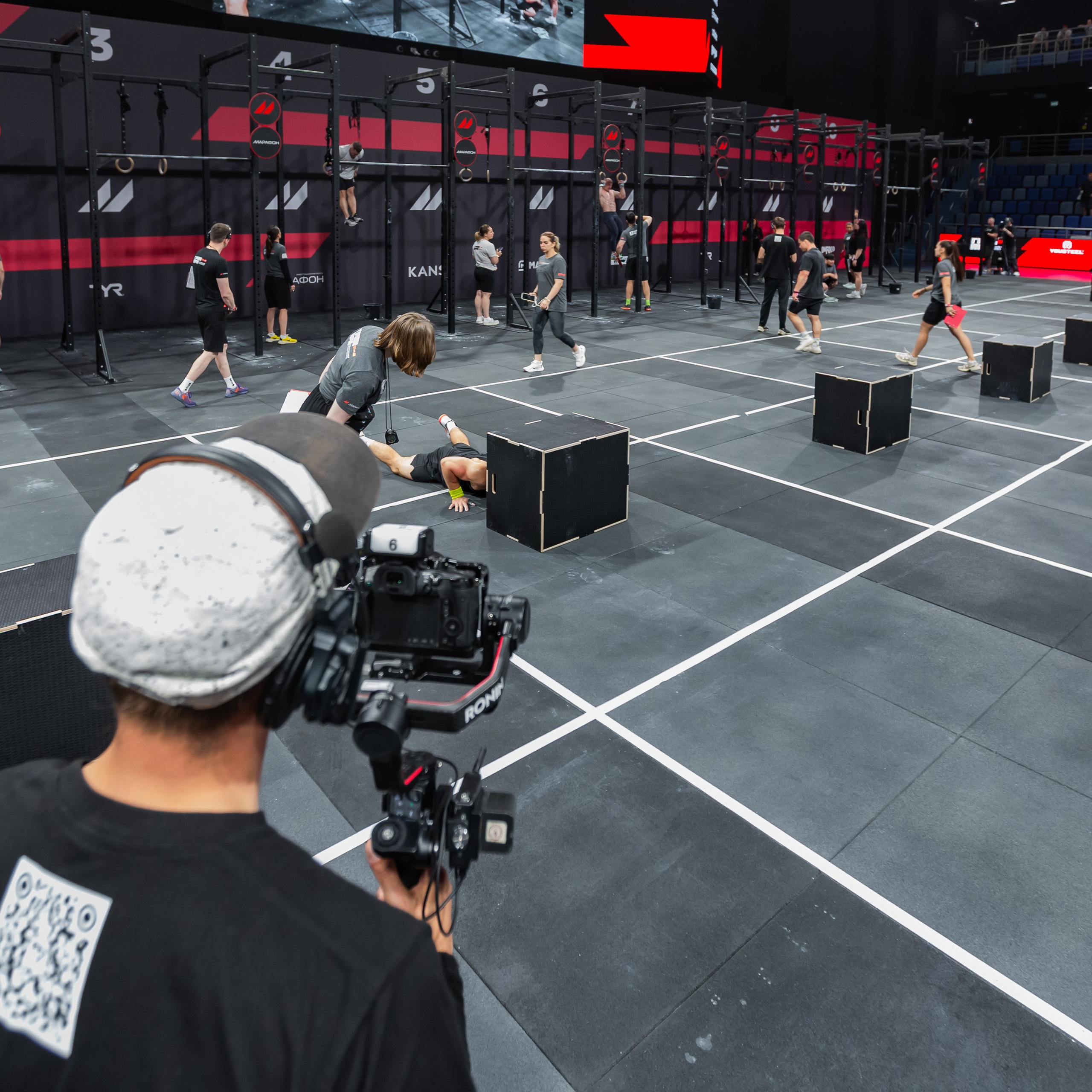 Съемочная группа OMVIDEOPRO. Фотограф в Москве Иоанн Соломон