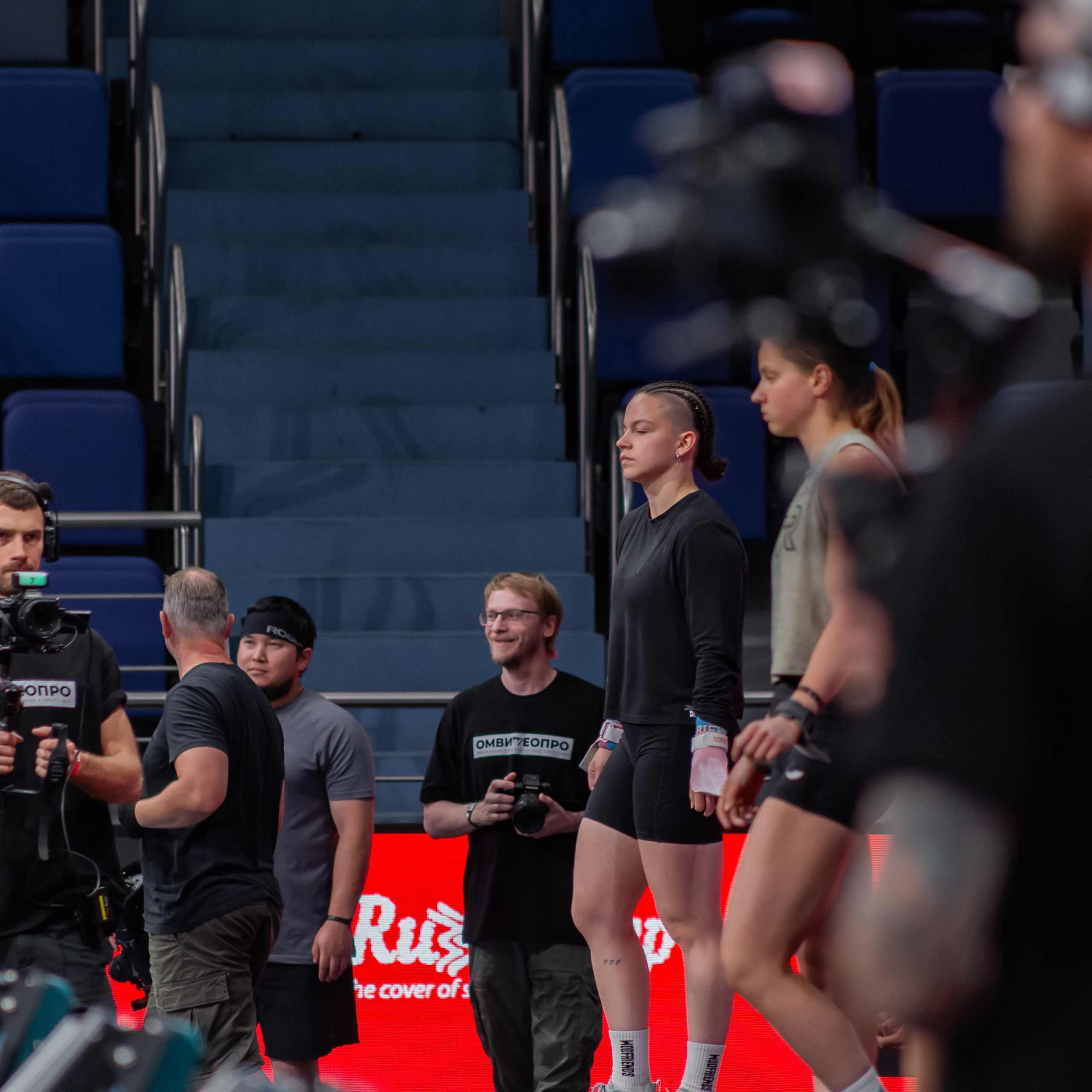 Съемочная группа OMVIDEOPRO. Фотограф в Москве Иоанн Соломон