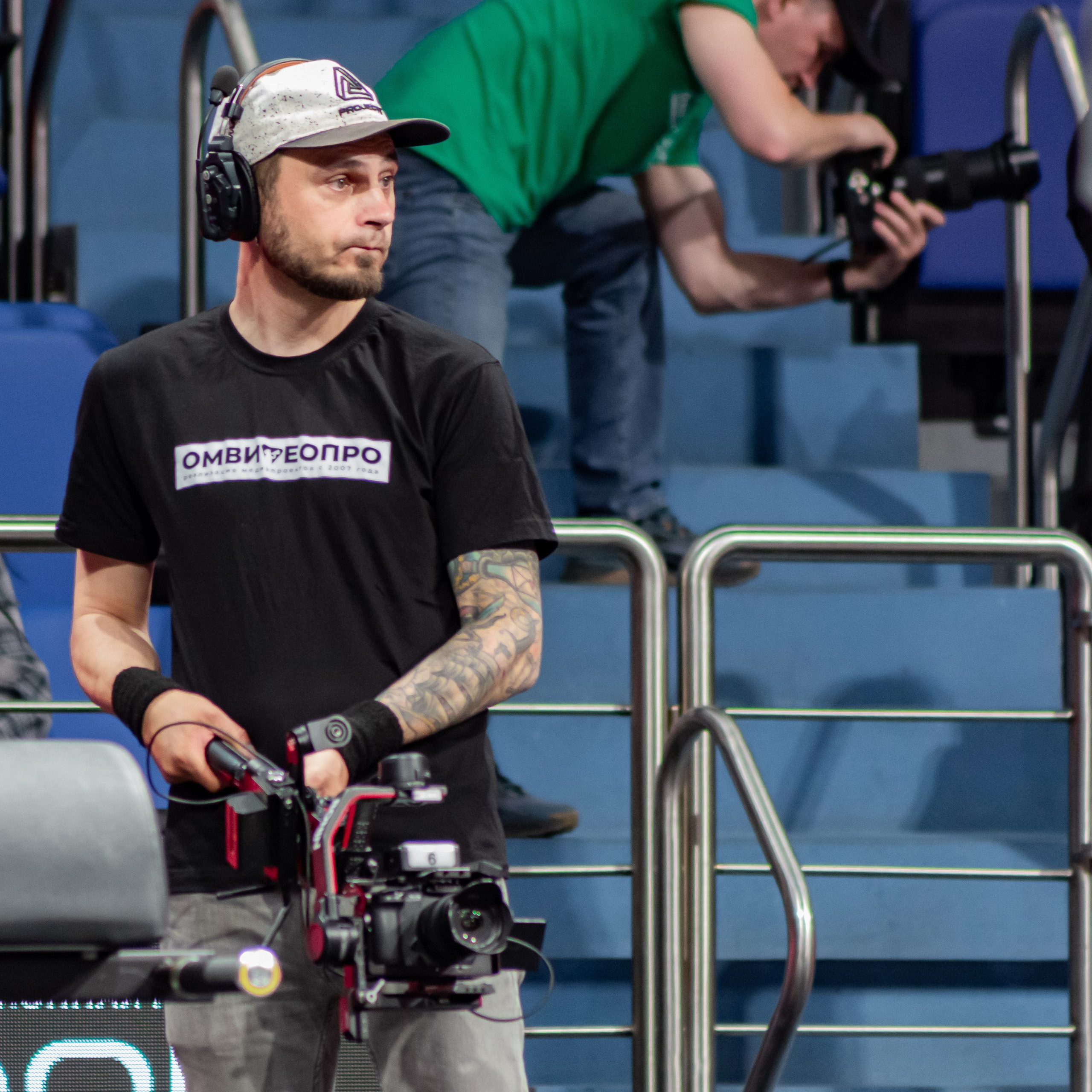 Съемочная группа OMVIDEOPRO. Фотограф в Москве Иоанн Соломон