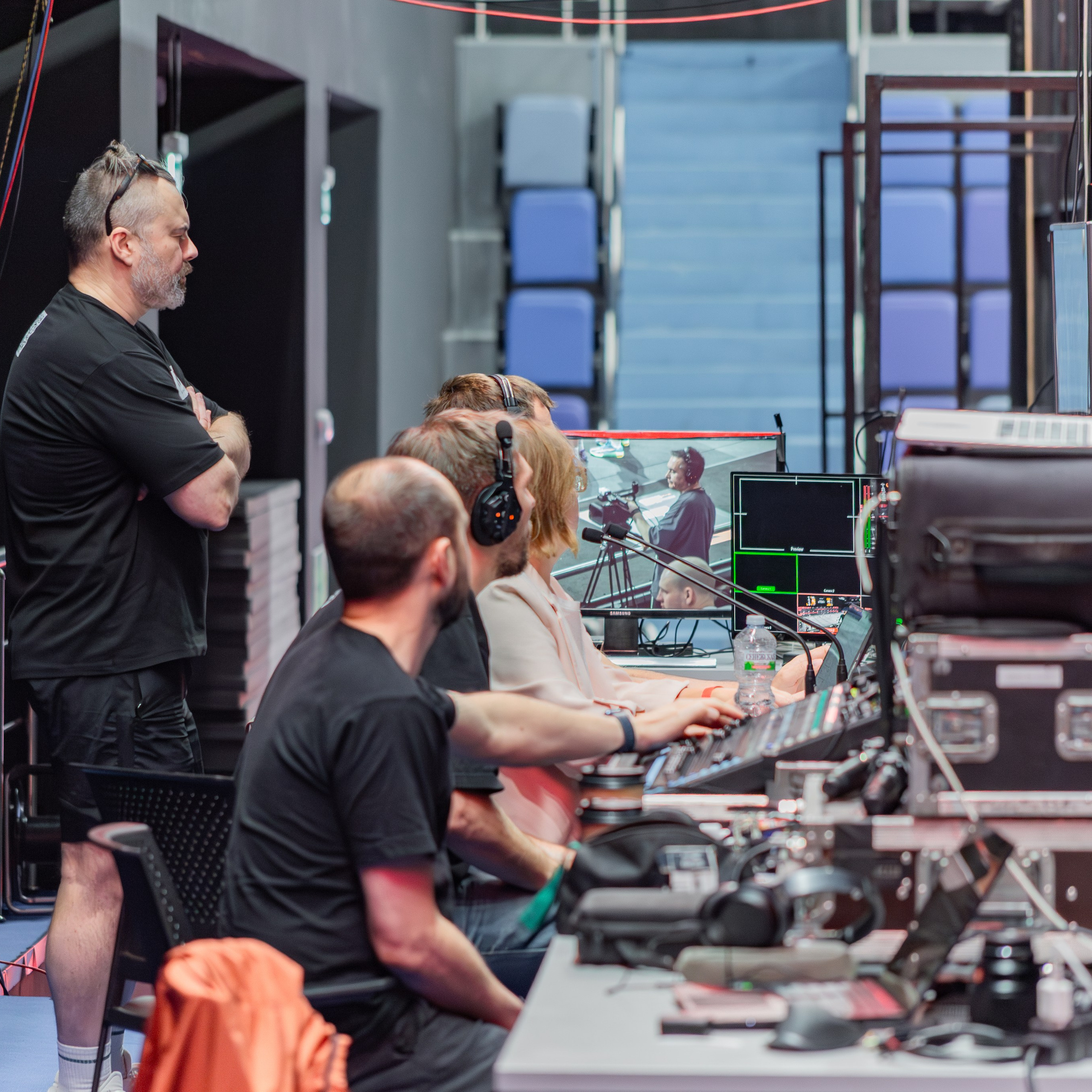 Съемочная группа OMVIDEOPRO. Фотограф в Москве Иоанн Соломон