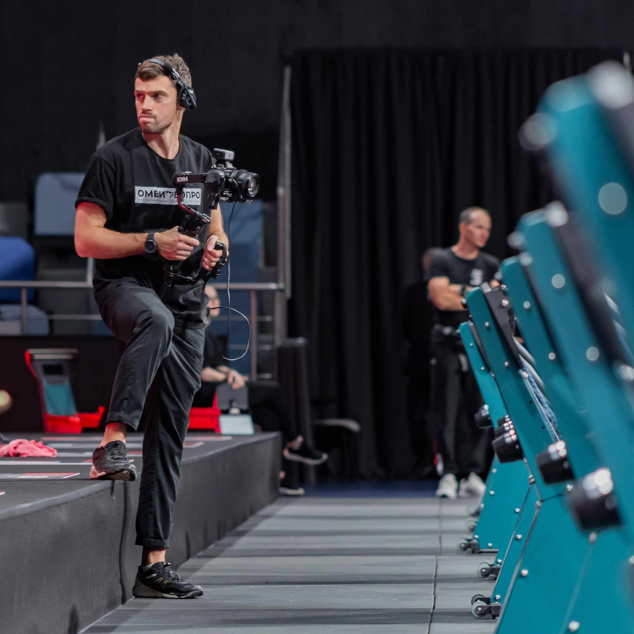 Съемочная группа OMVIDEOPRO. Фотограф в Москве Иоанн Соломон