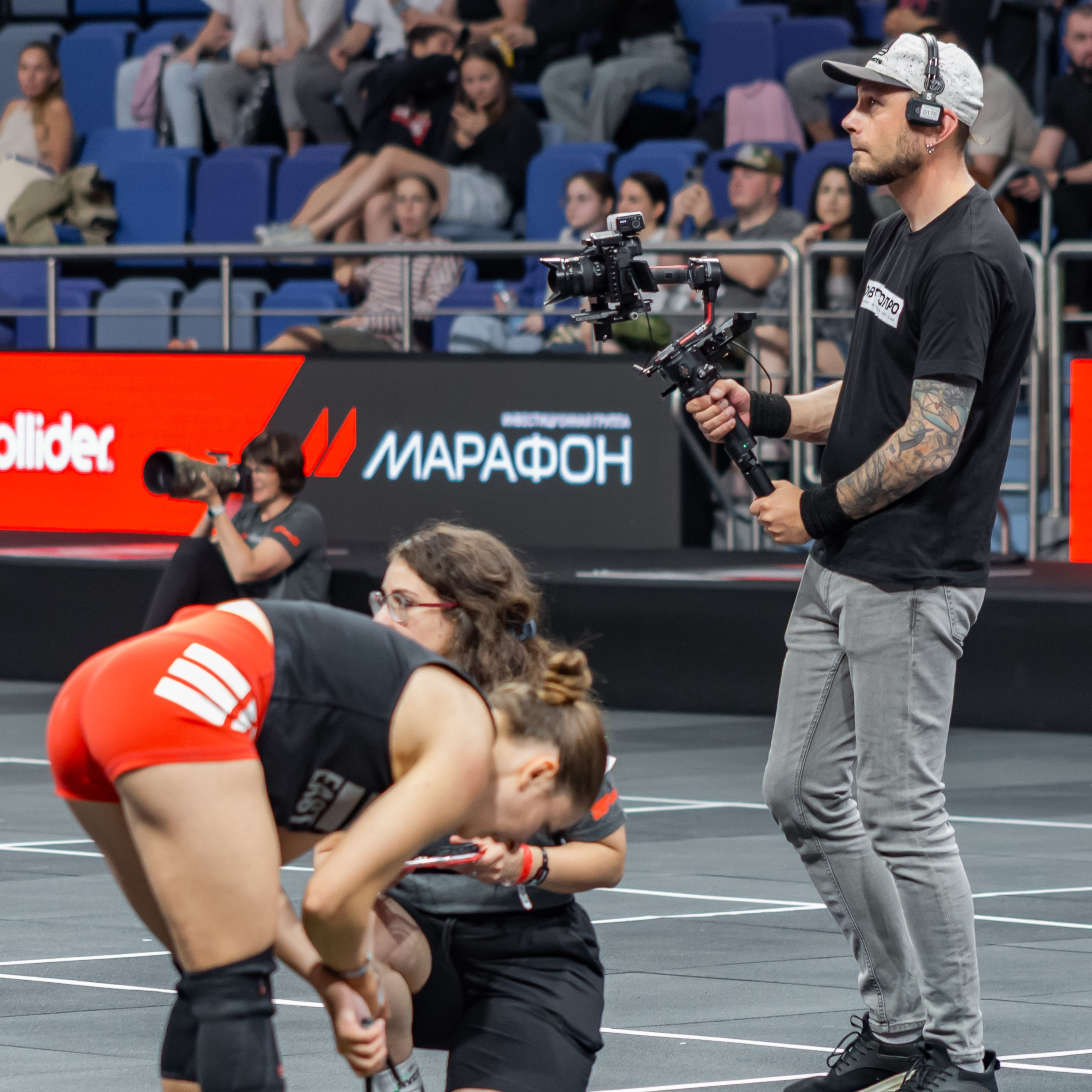 Съемочная группа OMVIDEOPRO. Фотограф в Москве Иоанн Соломон