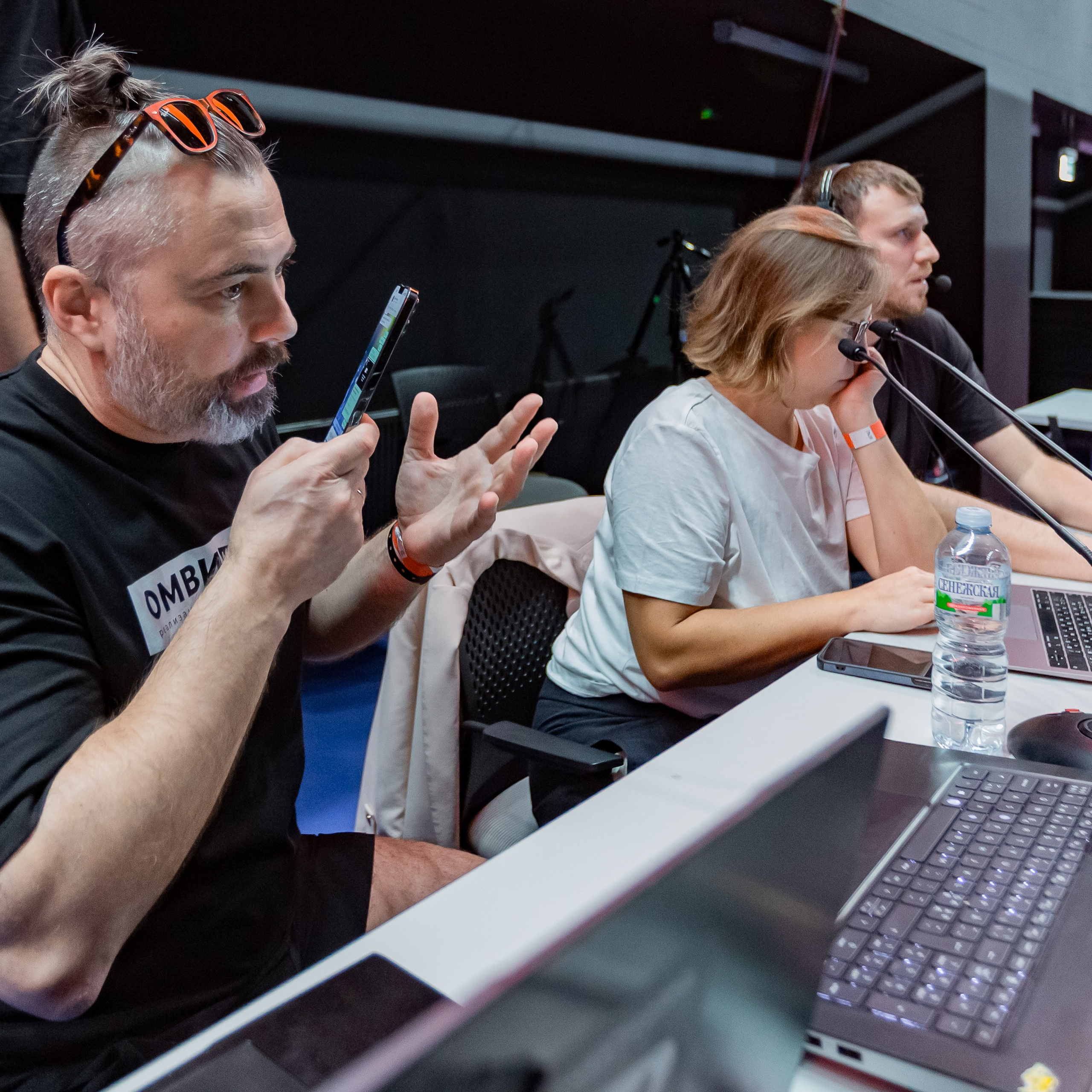 Съемочная группа OMVIDEOPRO. Фотограф в Москве Иоанн Соломон