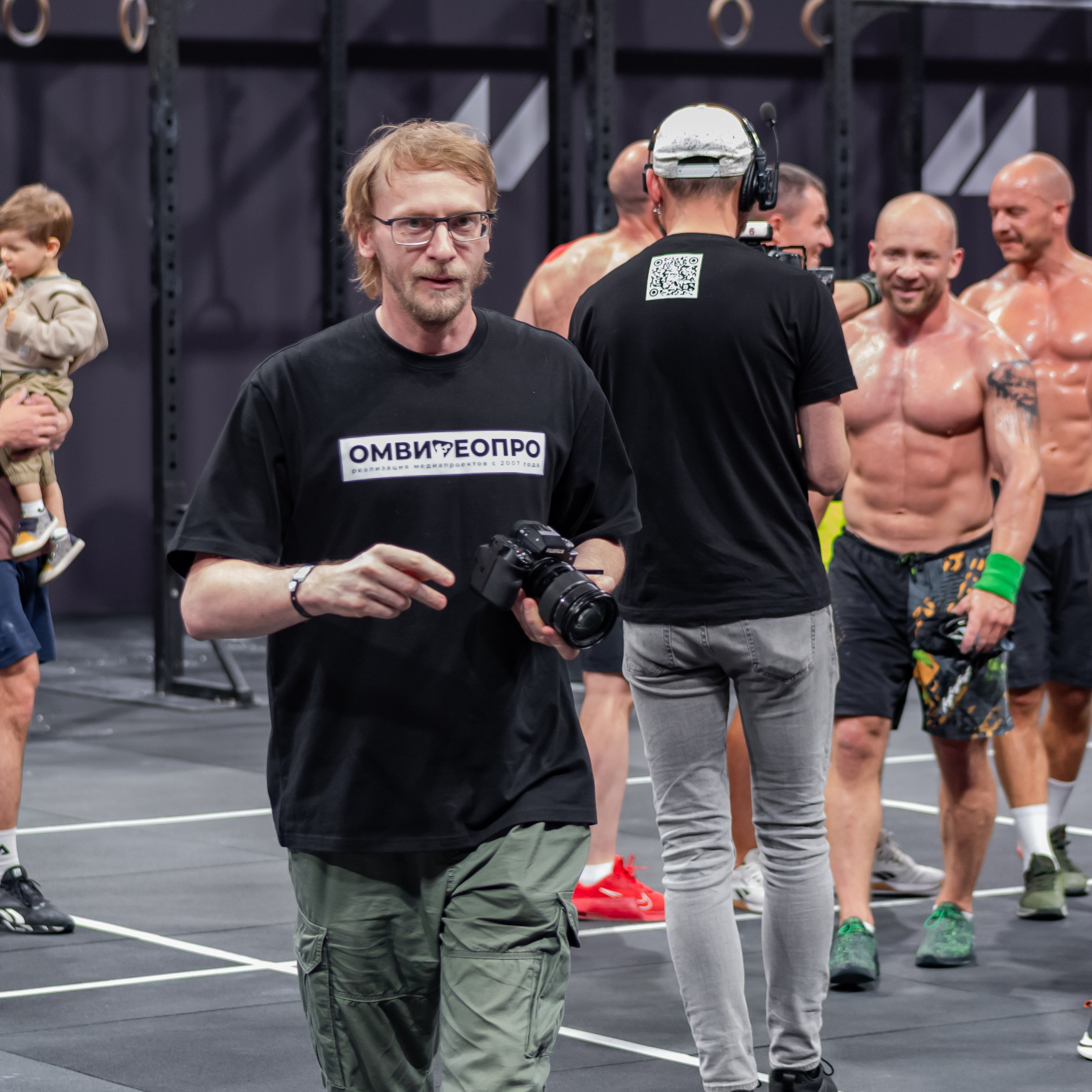 Съемочная группа OMVIDEOPRO. Фотограф в Москве Иоанн Соломон