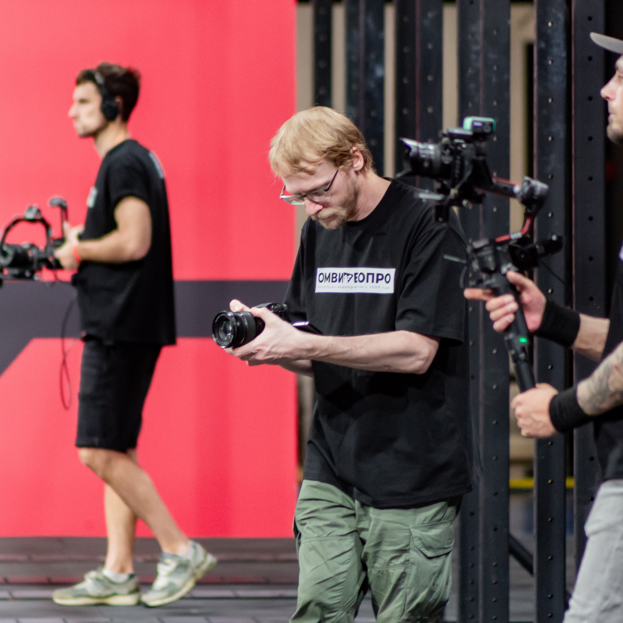 Съемочная группа OMVIDEOPRO. Фотограф в Москве Иоанн Соломон