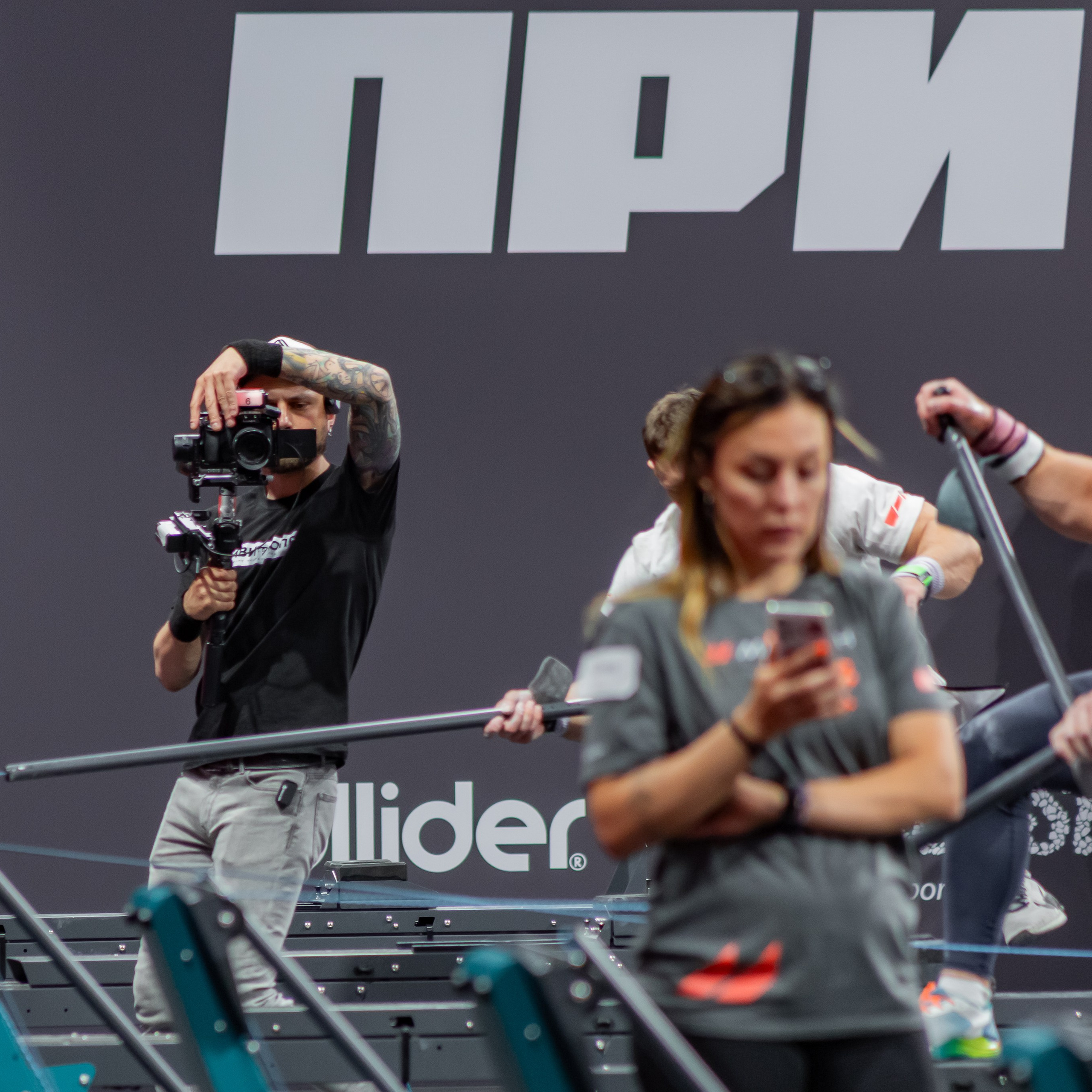 Съемочная группа OMVIDEOPRO. Фотограф в Москве Иоанн Соломон