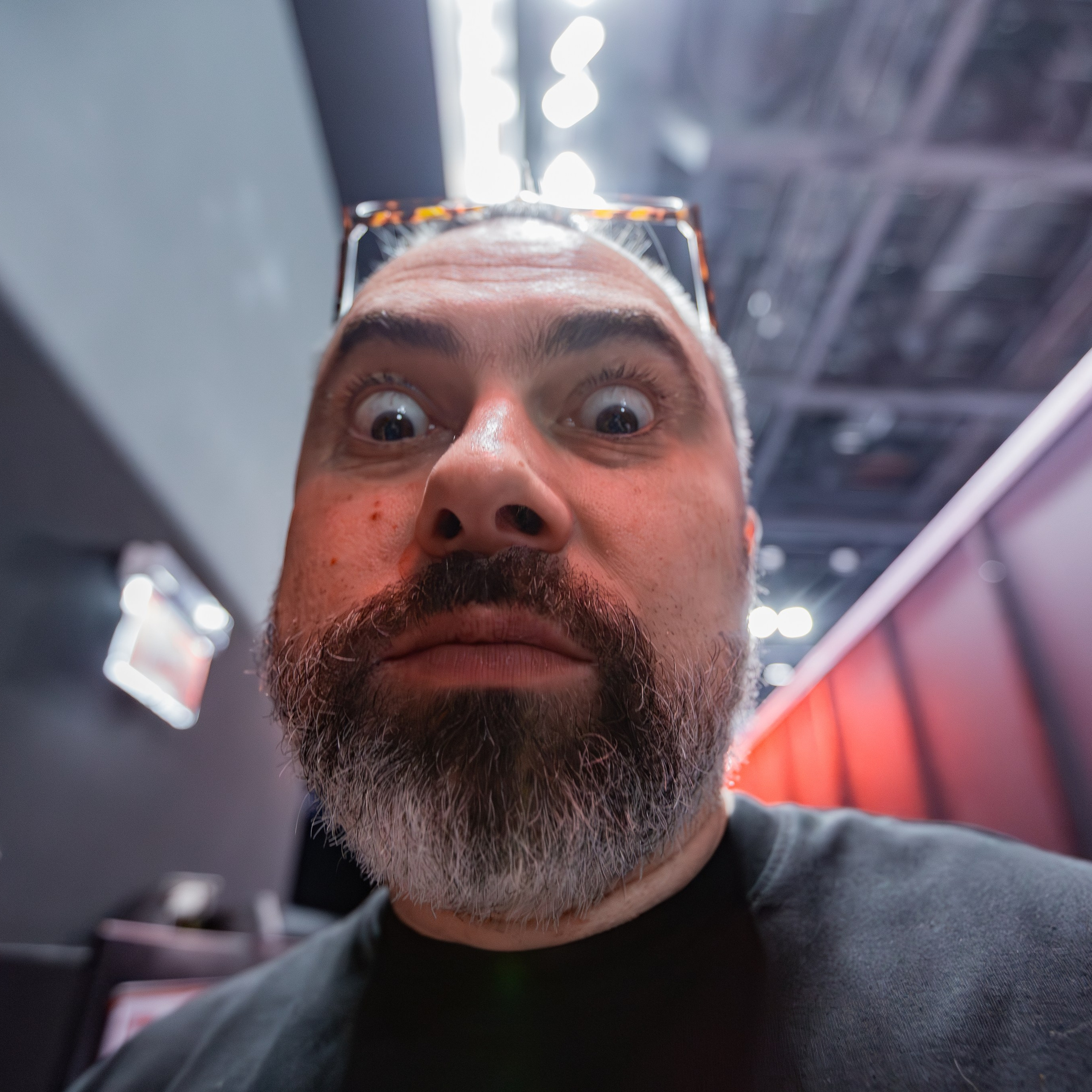 Съемочная группа OMVIDEOPRO. Фотограф в Москве Иоанн Соломон