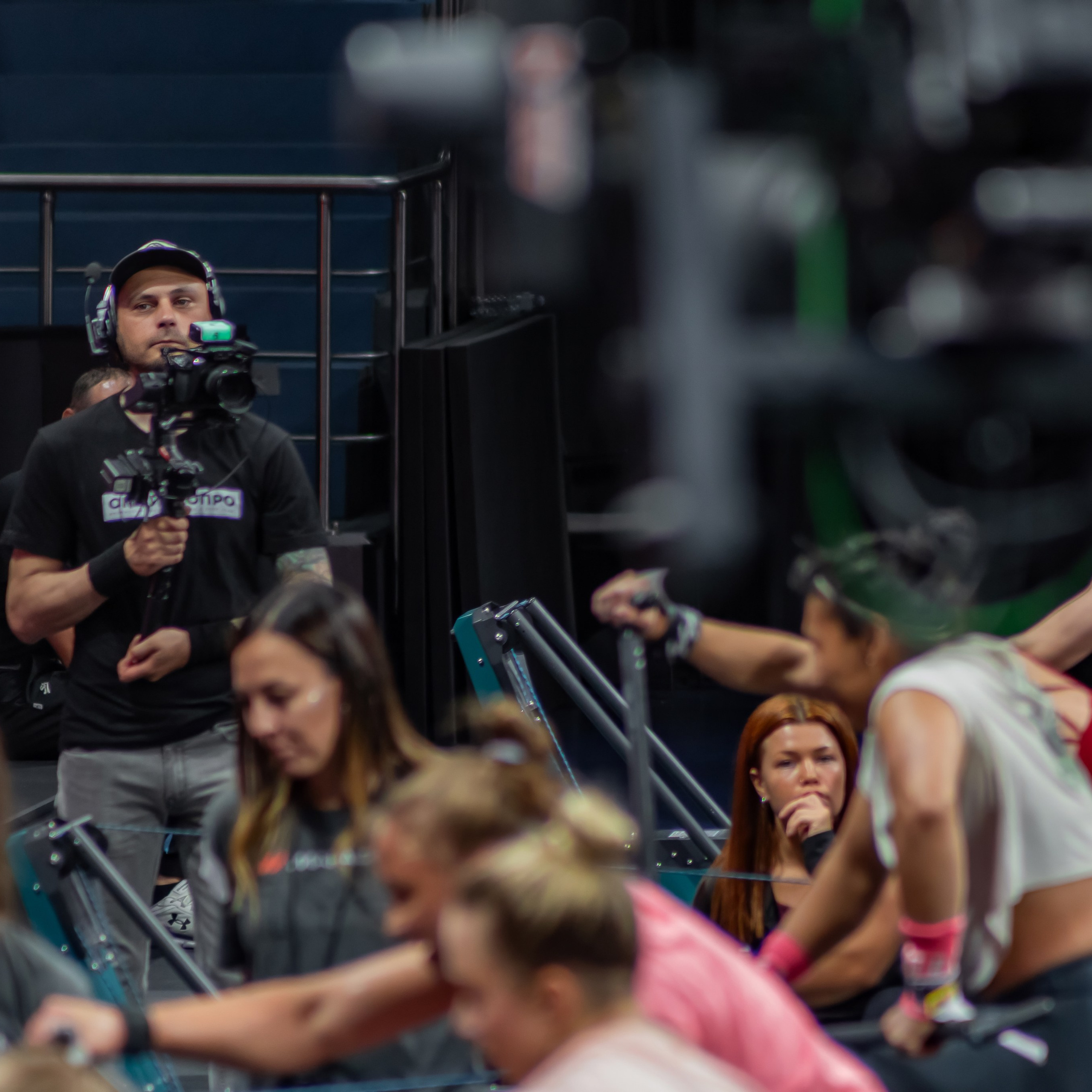 Съемочная группа OMVIDEOPRO. Фотограф в Москве Иоанн Соломон