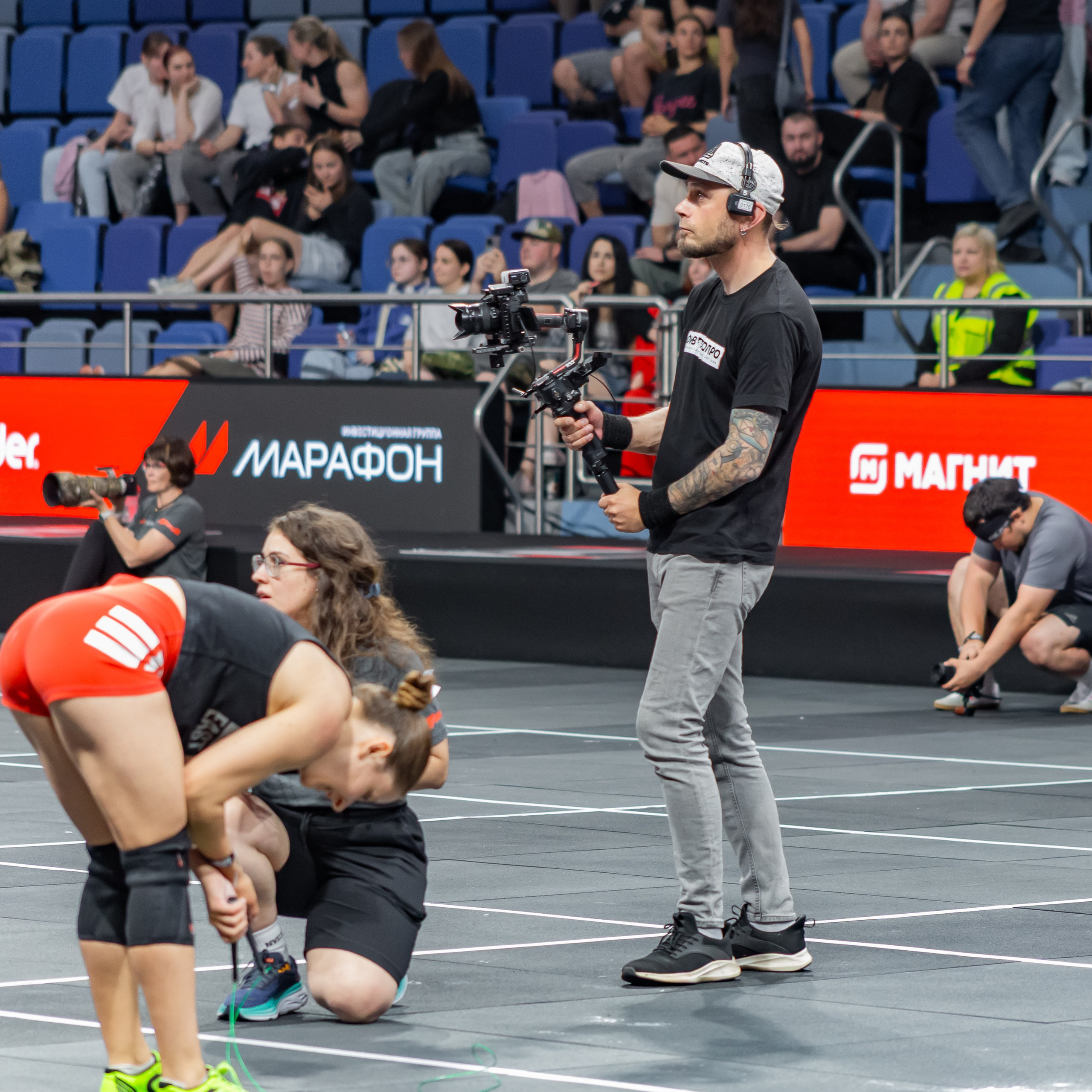 Съемочная группа OMVIDEOPRO. Фотограф в Москве Иоанн Соломон