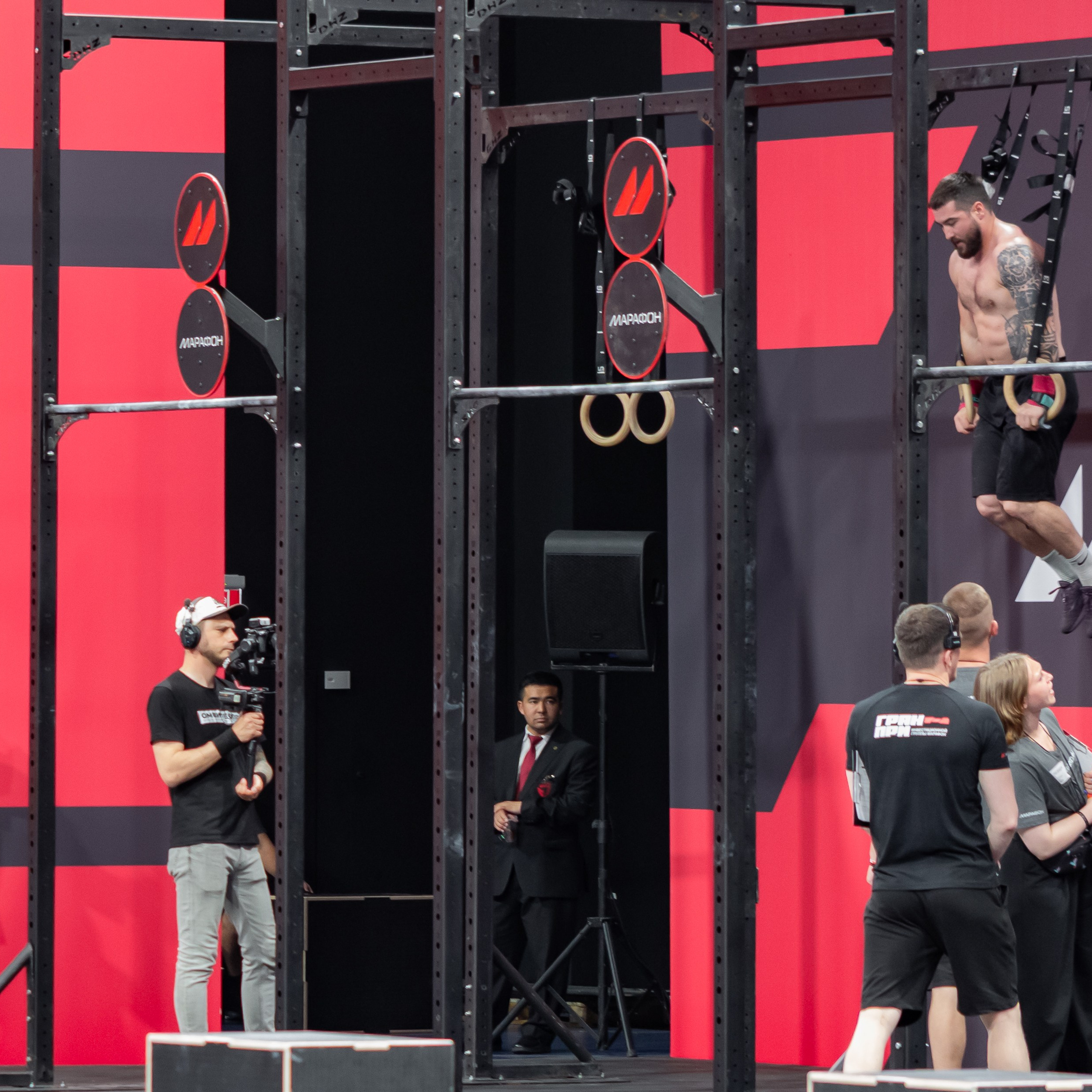 Съемочная группа OMVIDEOPRO. Фотограф в Москве Иоанн Соломон