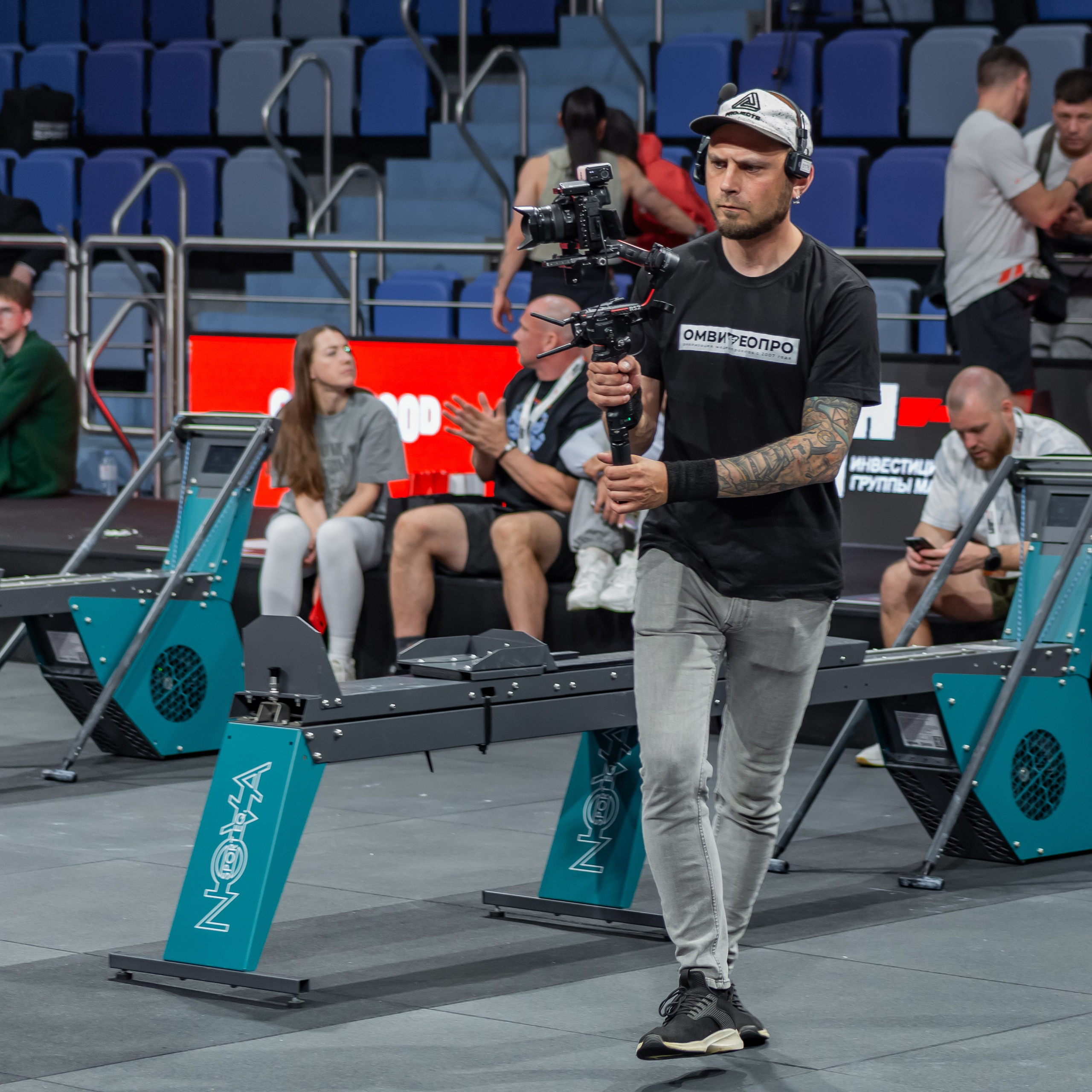 Съемочная группа OMVIDEOPRO. Фотограф в Москве Иоанн Соломон