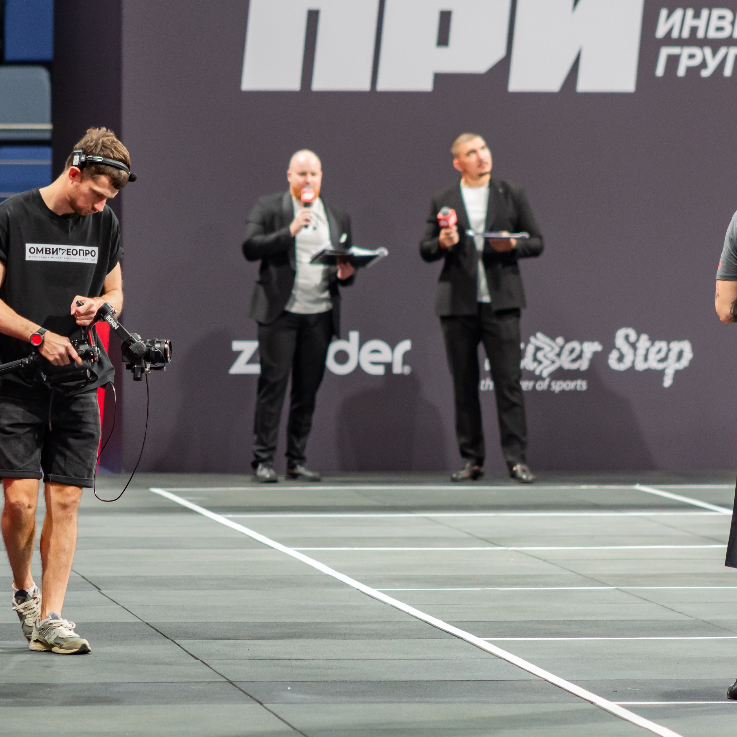 Съемочная группа OMVIDEOPRO. Фотограф в Москве Иоанн Соломон