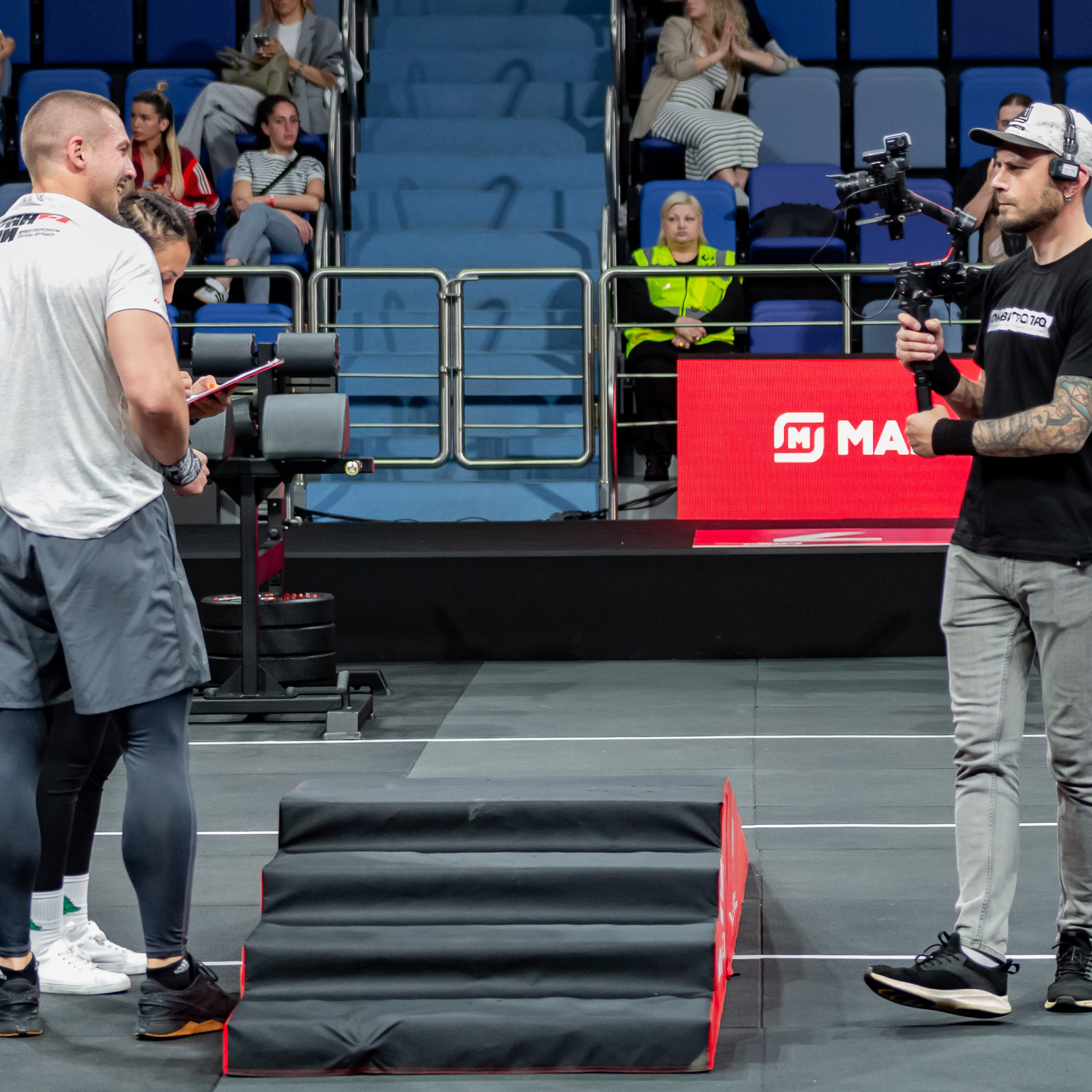 Съемочная группа OMVIDEOPRO. Фотограф в Москве Иоанн Соломон